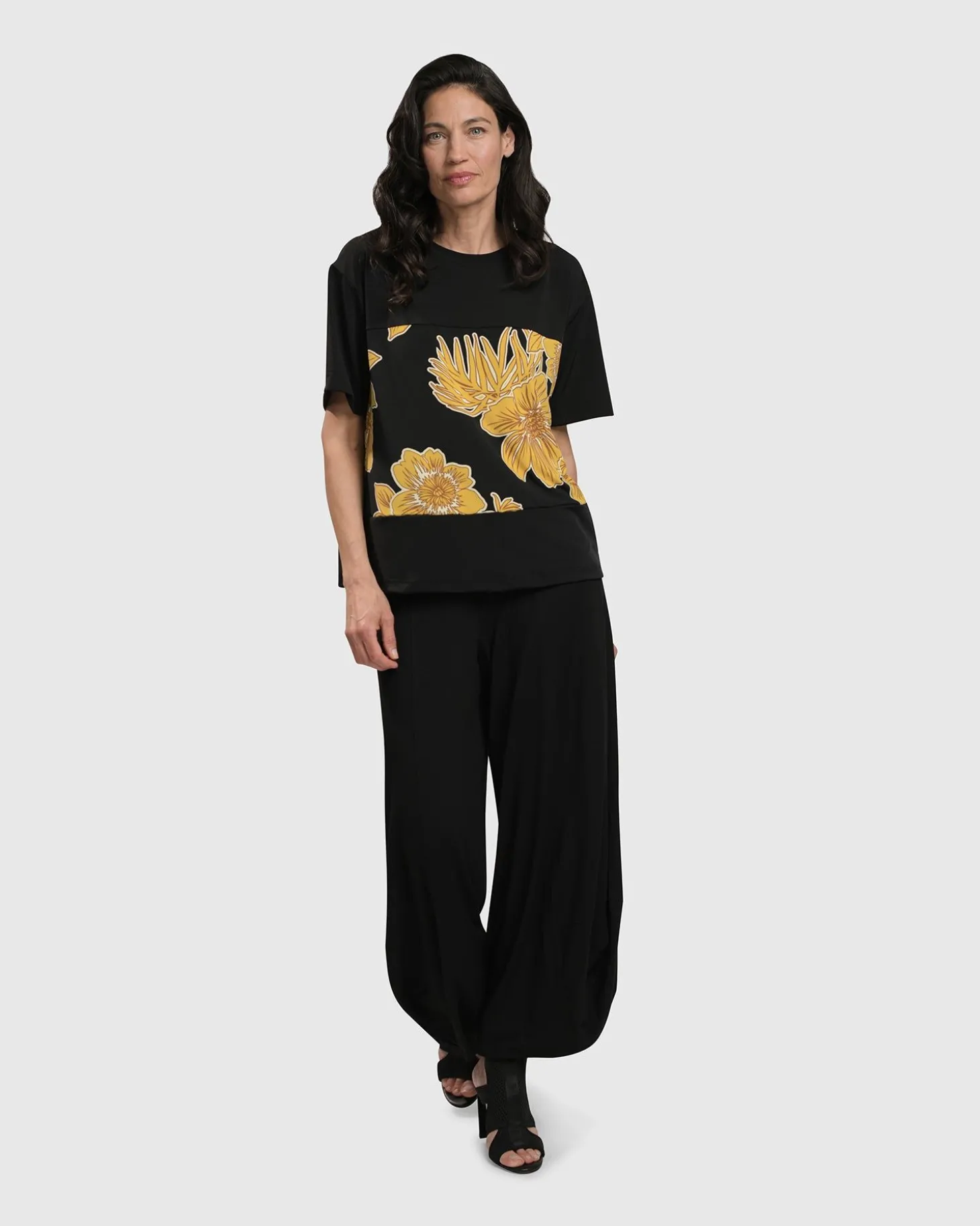 Women Alembika Flower Girl Boxy Top, Gold