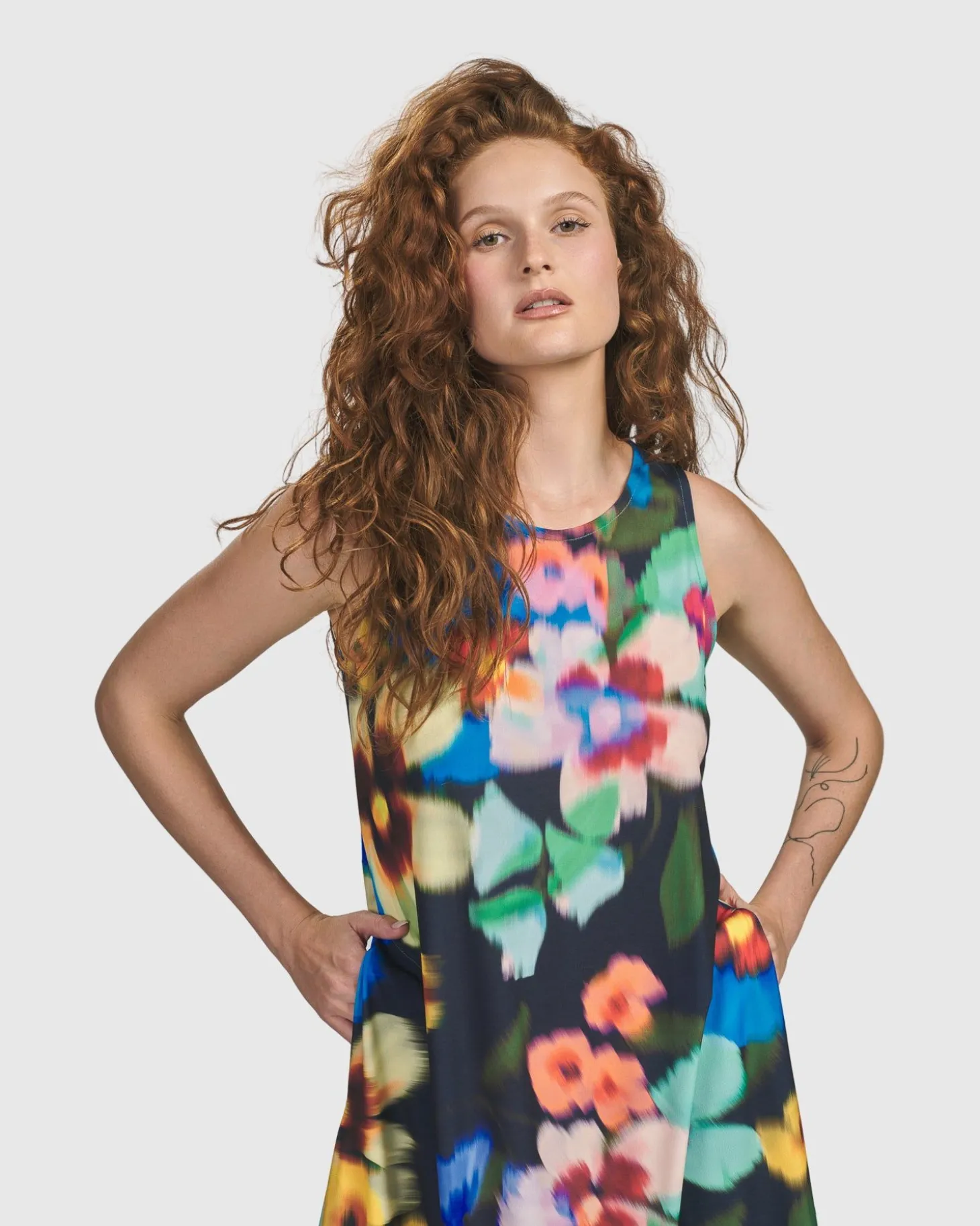 Women Alembika Forget-Me-Not Sleeveless Maxi Dress, Garden