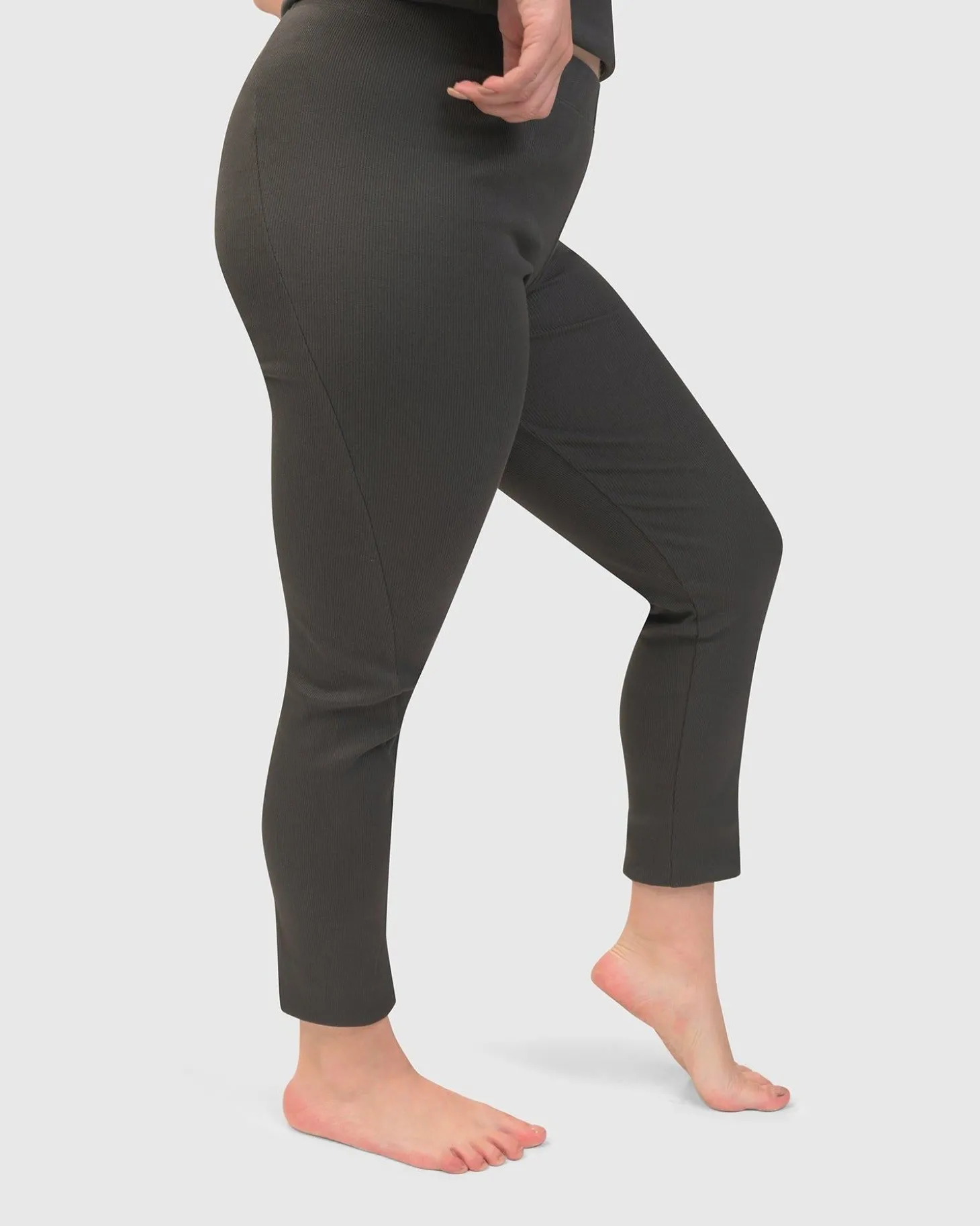 Women Alembika Freedom Leggings, Charcoal