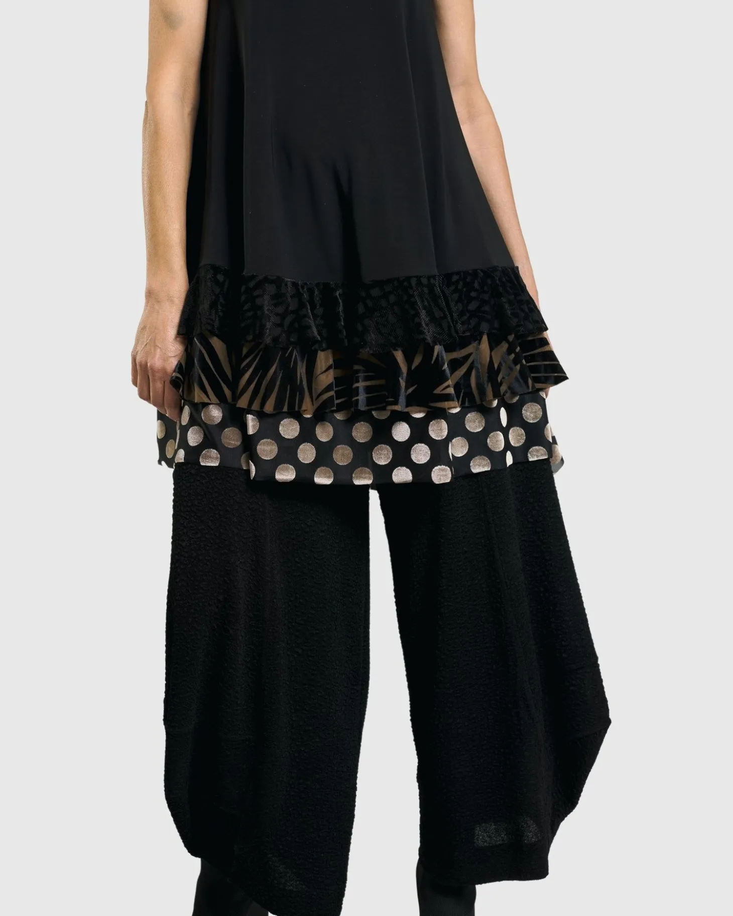 Women Alembika Gemma Sleeveless Tunic Top, Gold