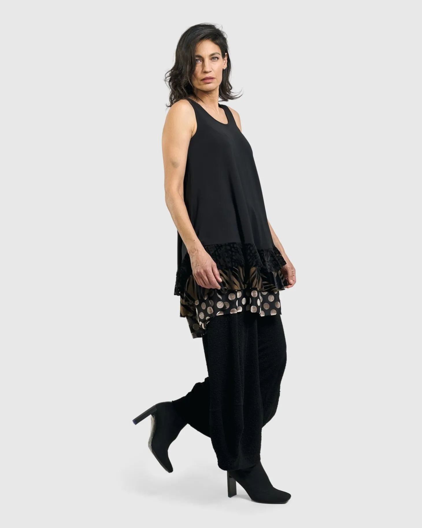Women Alembika Gemma Sleeveless Tunic Top, Gold