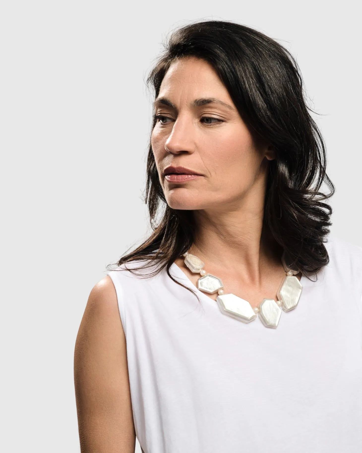 Women Alembika Glory Faceted Bead Necklace, Frost