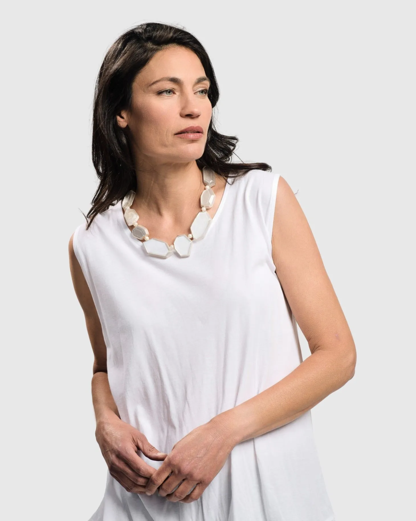 Women Alembika Glory Faceted Bead Necklace, Frost