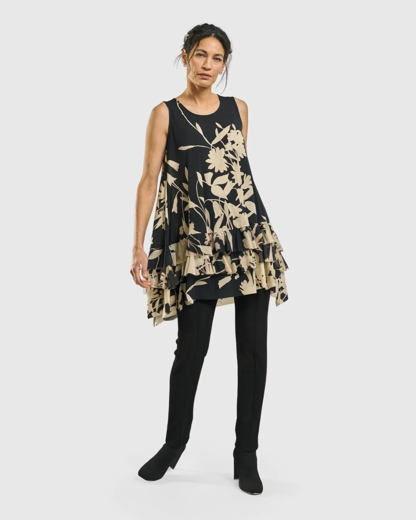 Women Alembika Goldfinch Sleeveless Top, Floral