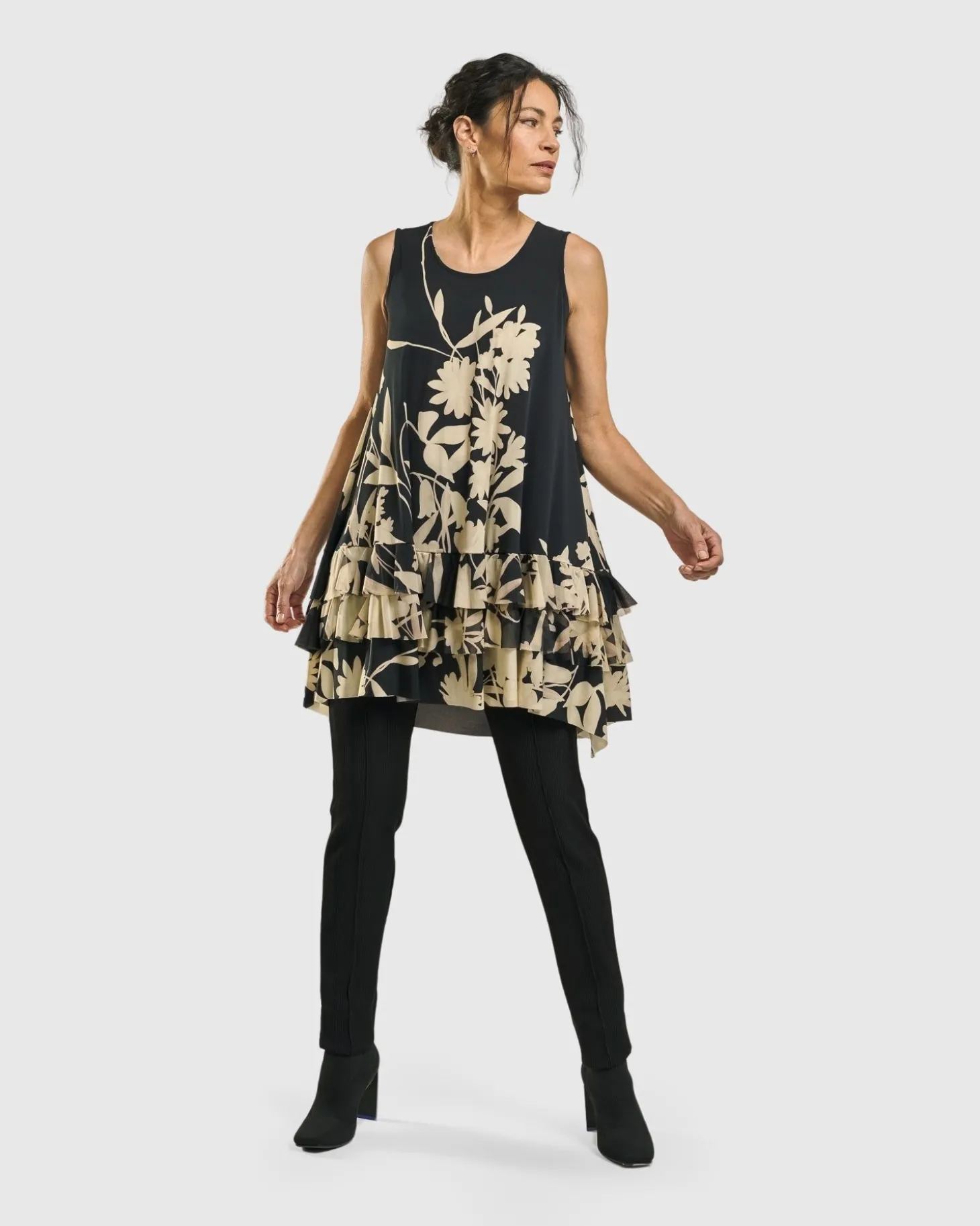 Women Alembika Goldfinch Sleeveless Top, Floral