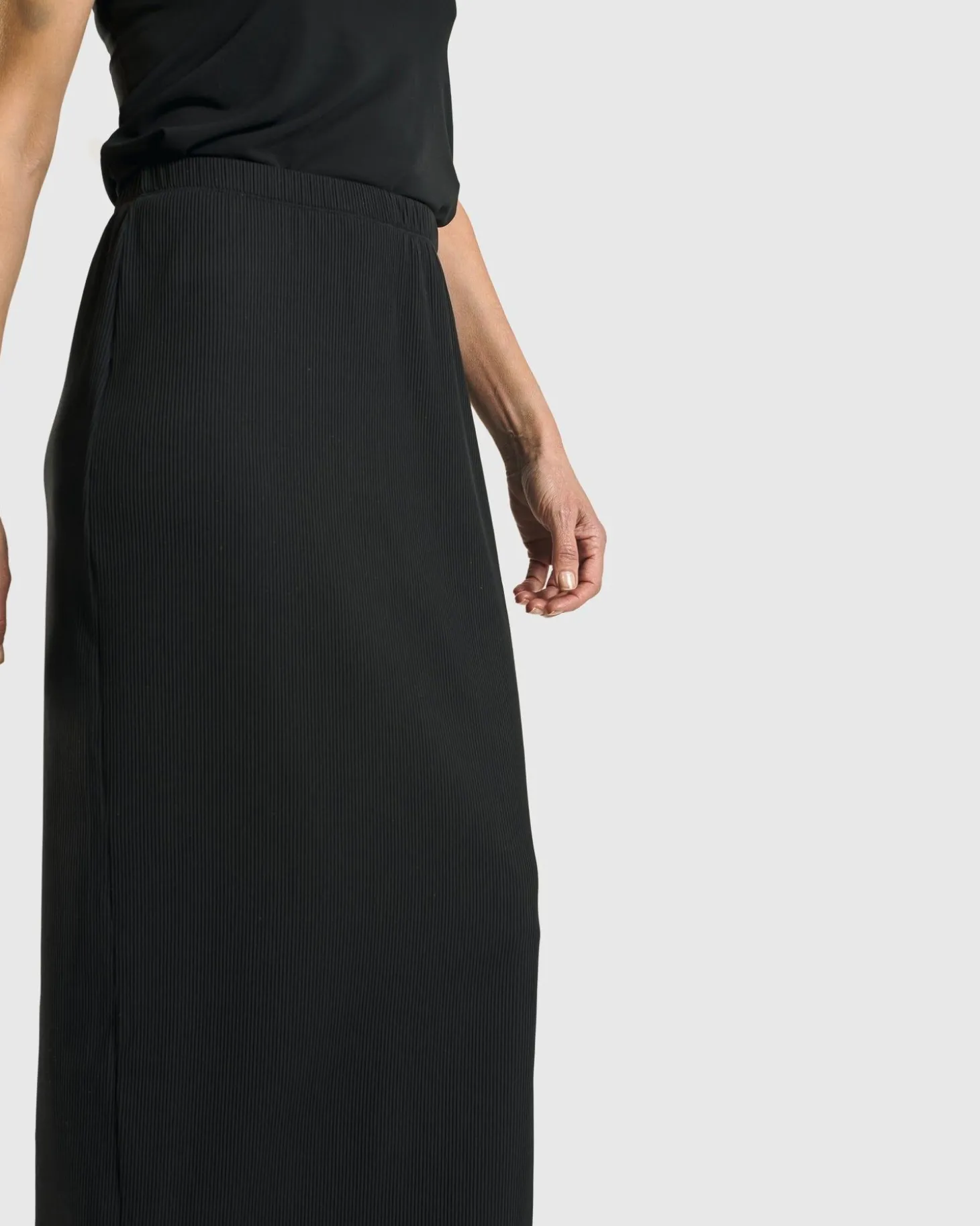 Women Alembika Goodfella Pencil Skirt, Black
