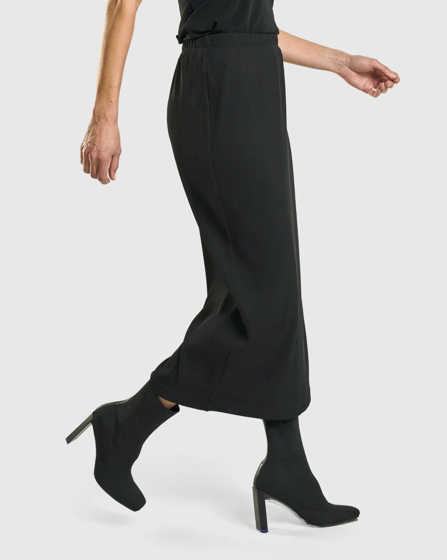 Women Alembika Goodfella Pencil Skirt, Black