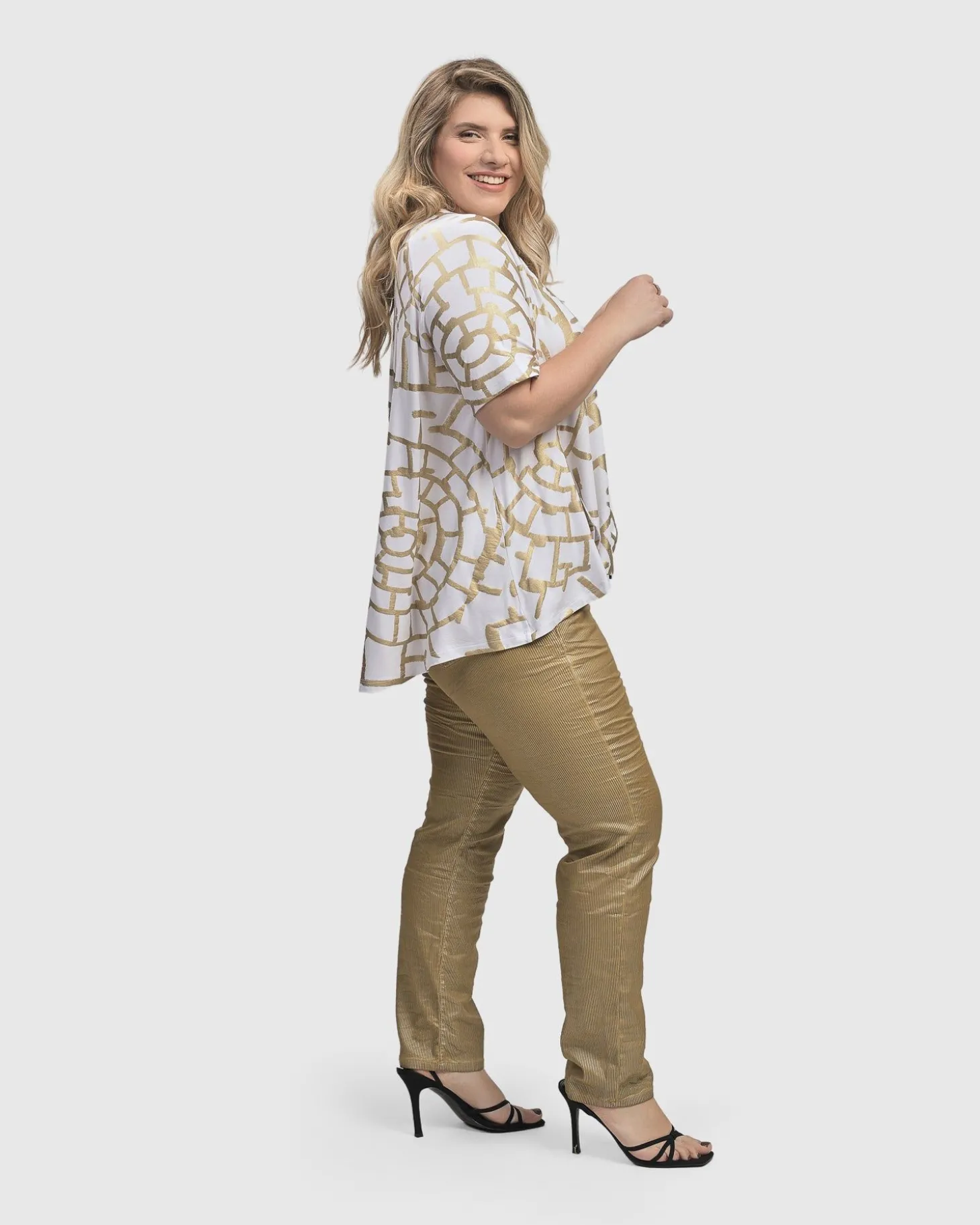 Women Alembika Hypnotic Swing Tunic Top, Gold