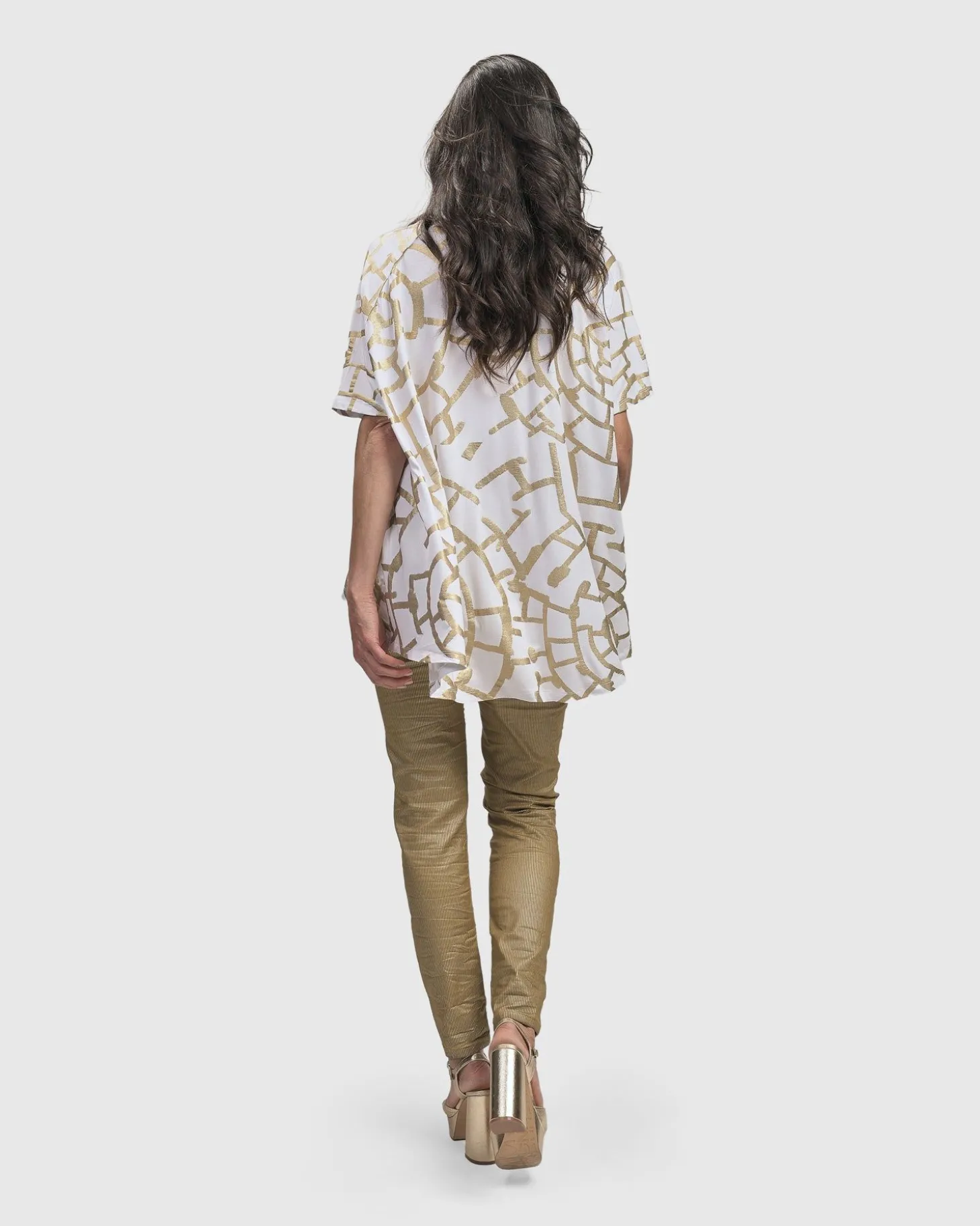 Women Alembika Hypnotic Swing Tunic Top, Gold