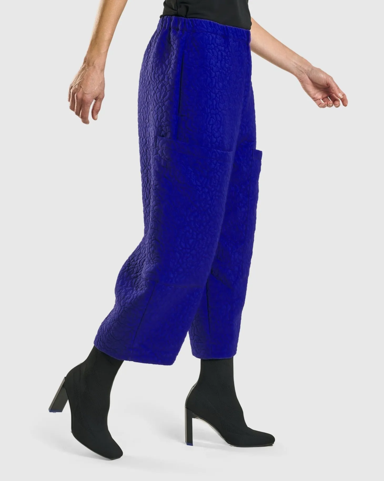 Women Alembika Jacquard Tapestry Pants, Royal
