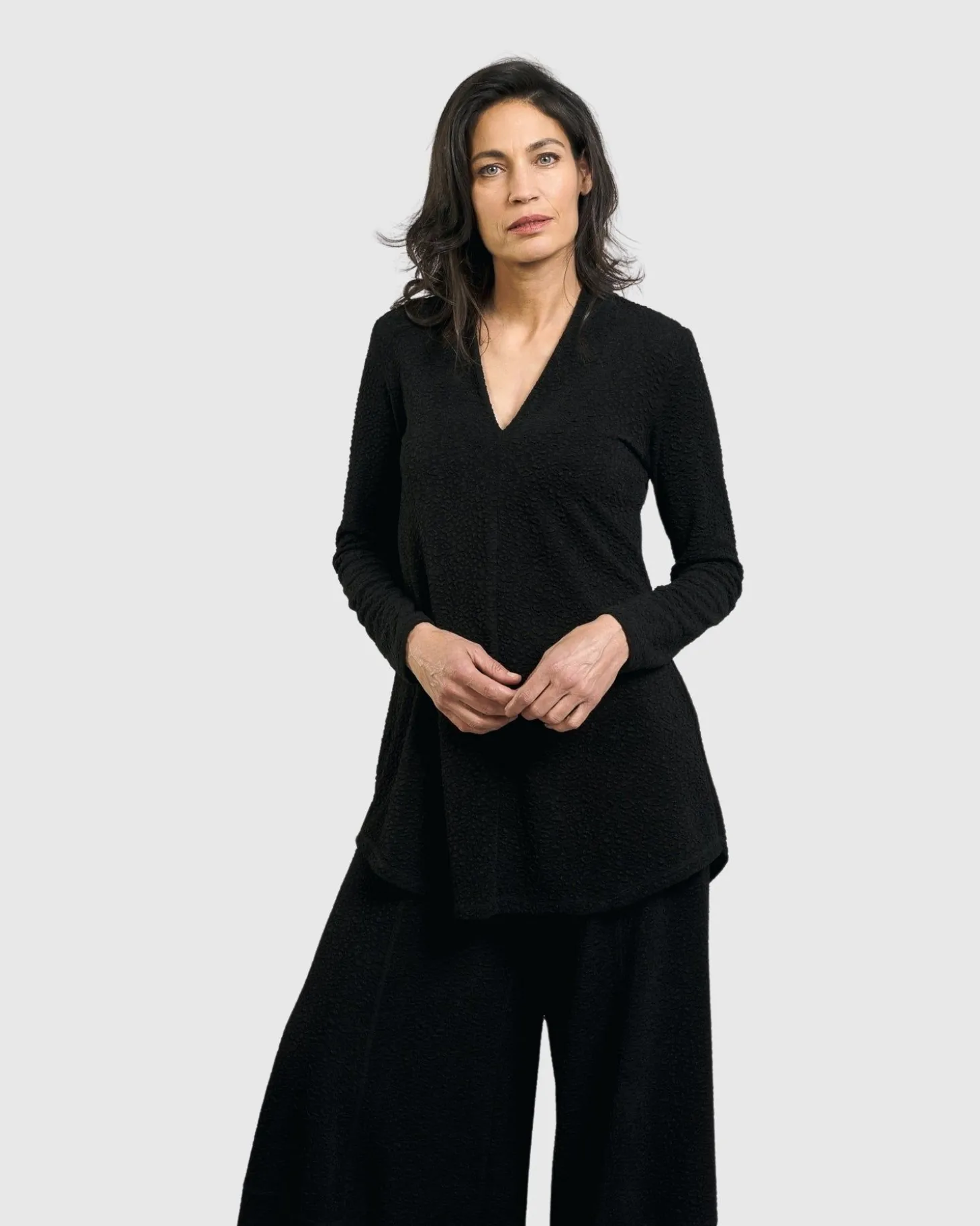 Women Alembika Jacquard V-Neck Tunic Top, Black
