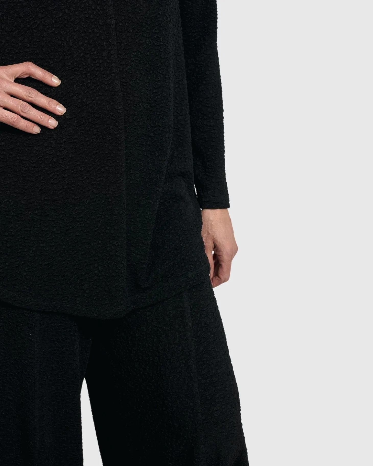 Women Alembika Jacquard V-Neck Tunic Top, Black