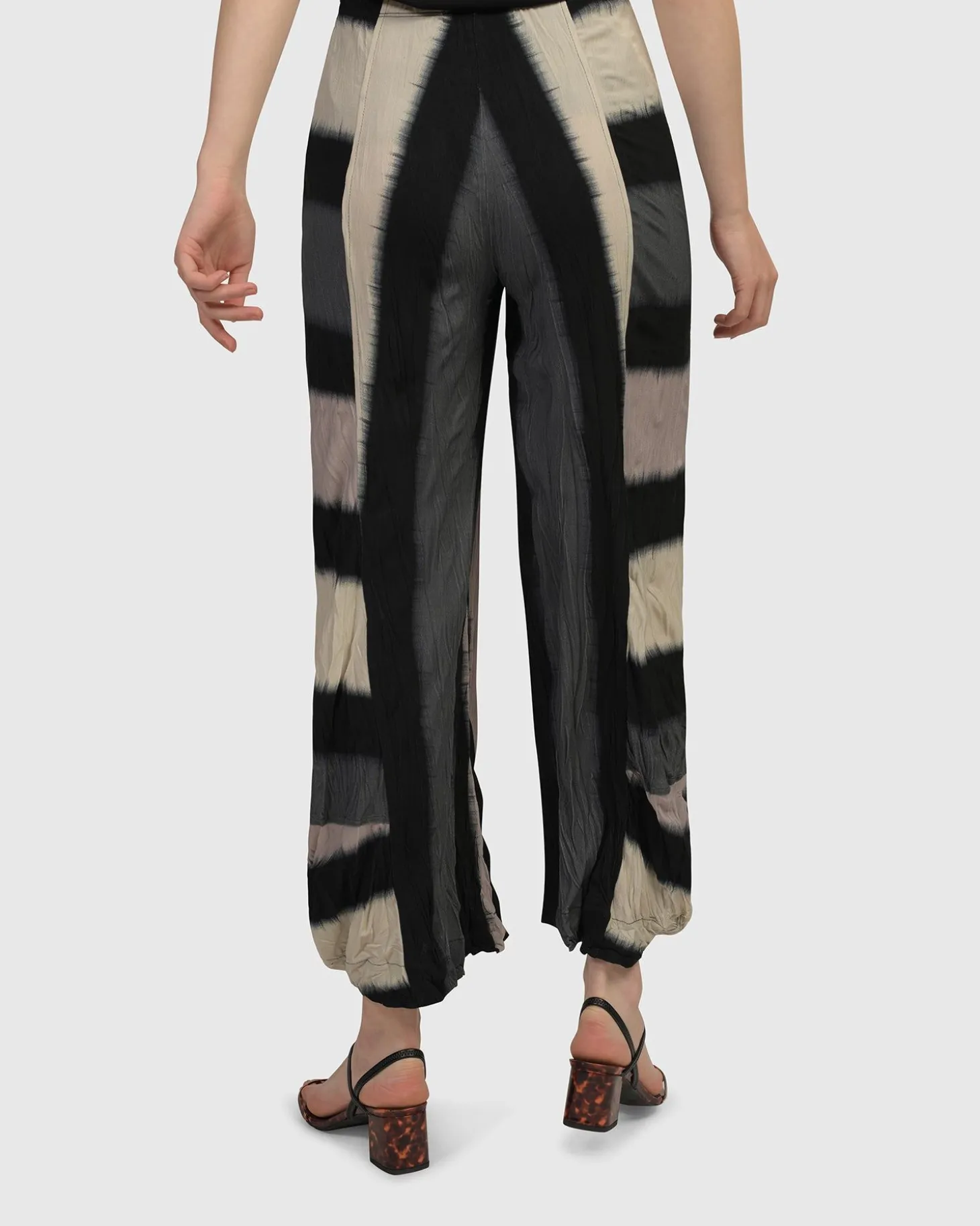 Women Alembika Jess Crinkle Punto Pants, Stripe