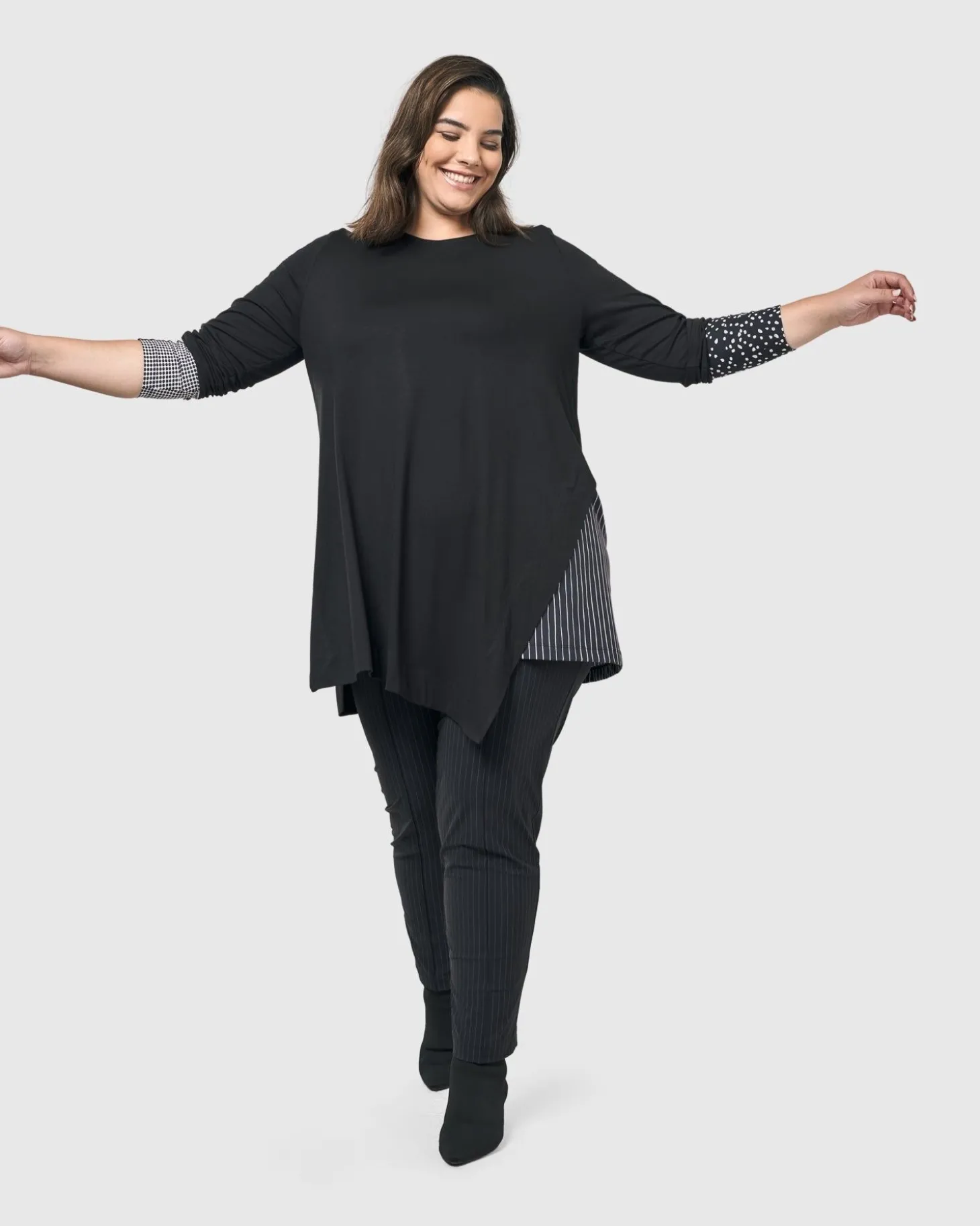 Women Alembika Josie Swing Tunic Top, Mono