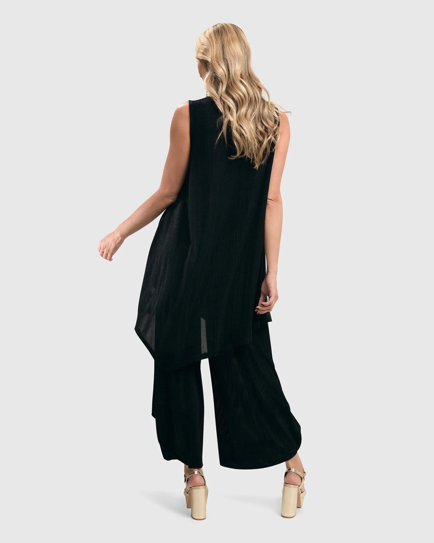 Women Alembika Liv Sleeveless Tunic Top, Black Grid
