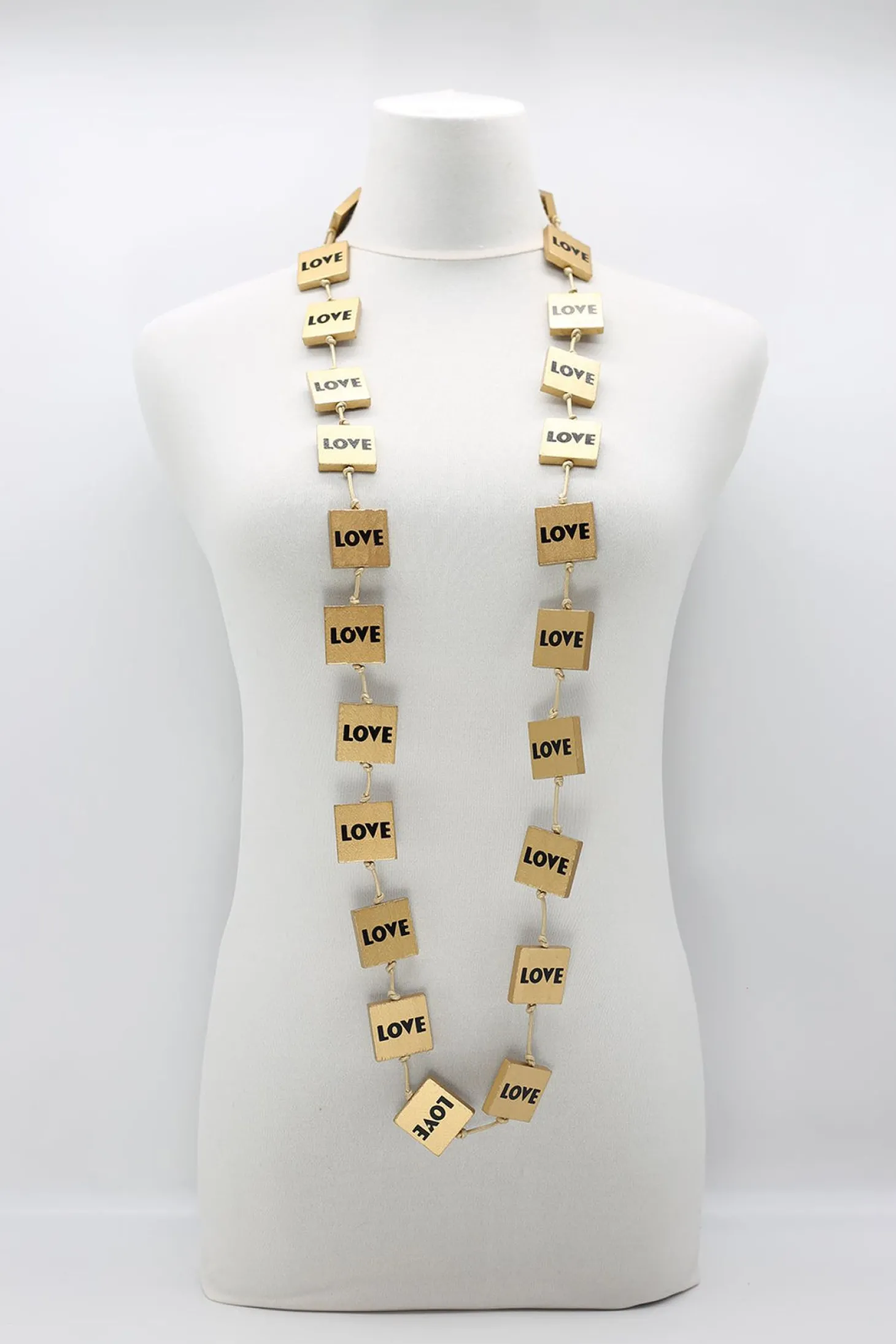 Women Alembika Love Squares Necklace, Gold