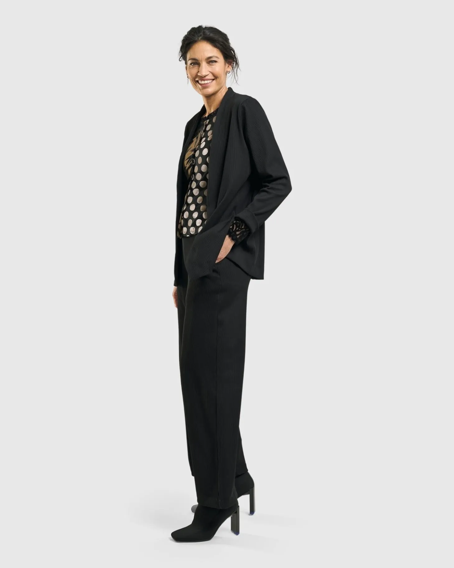Women Alembika Magma Business Jacket, Black