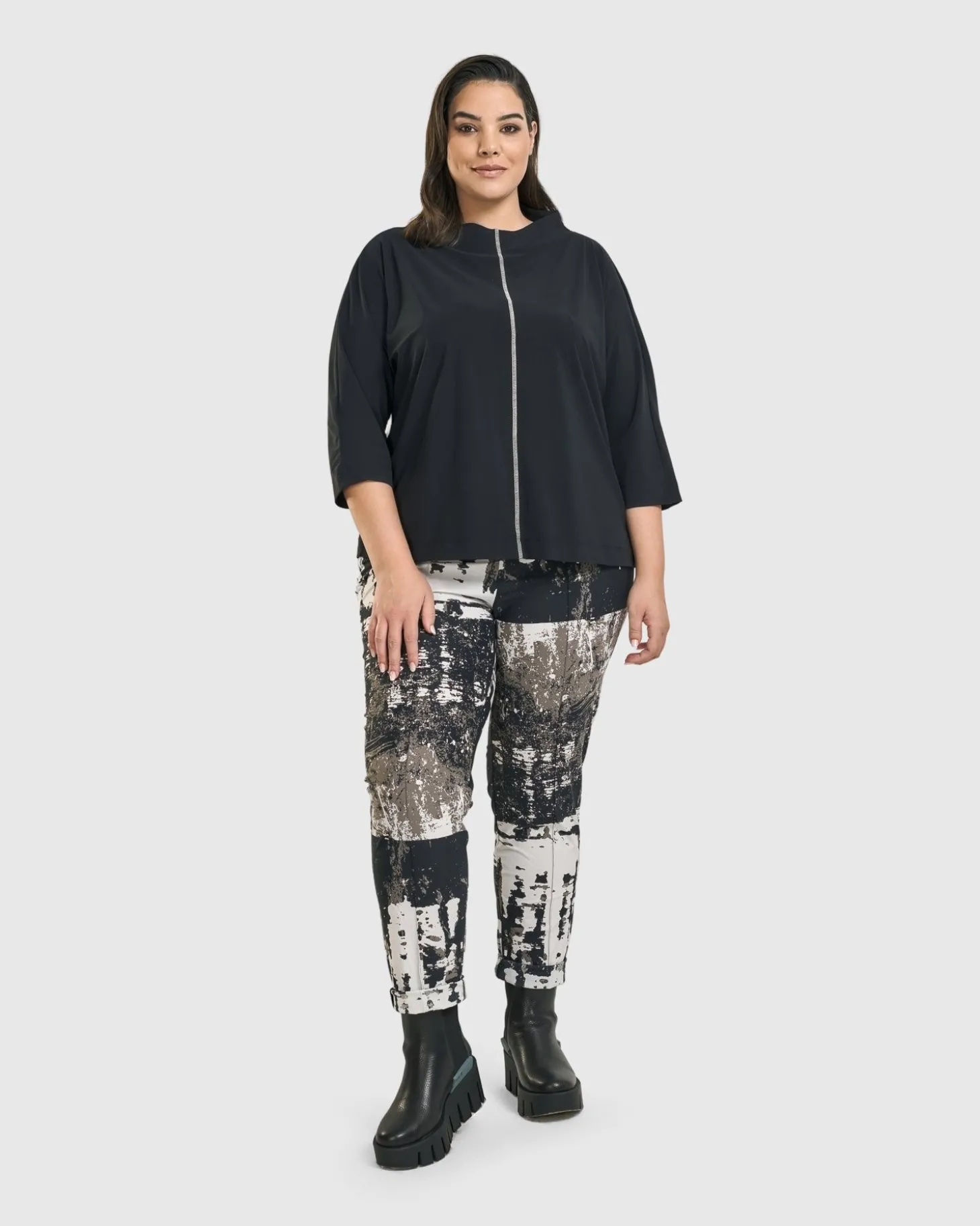 Women Alembika Matrix Boxy Top, Black