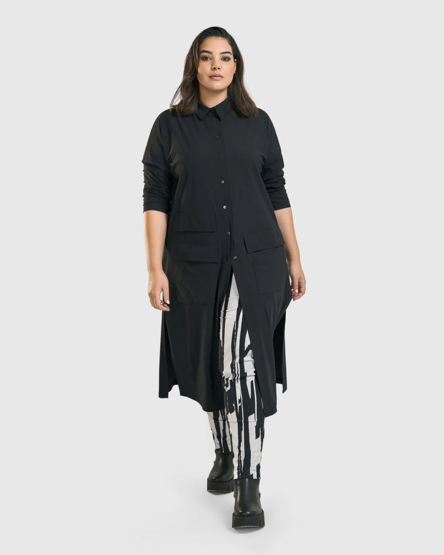 Women Alembika Matrix Duster, Black