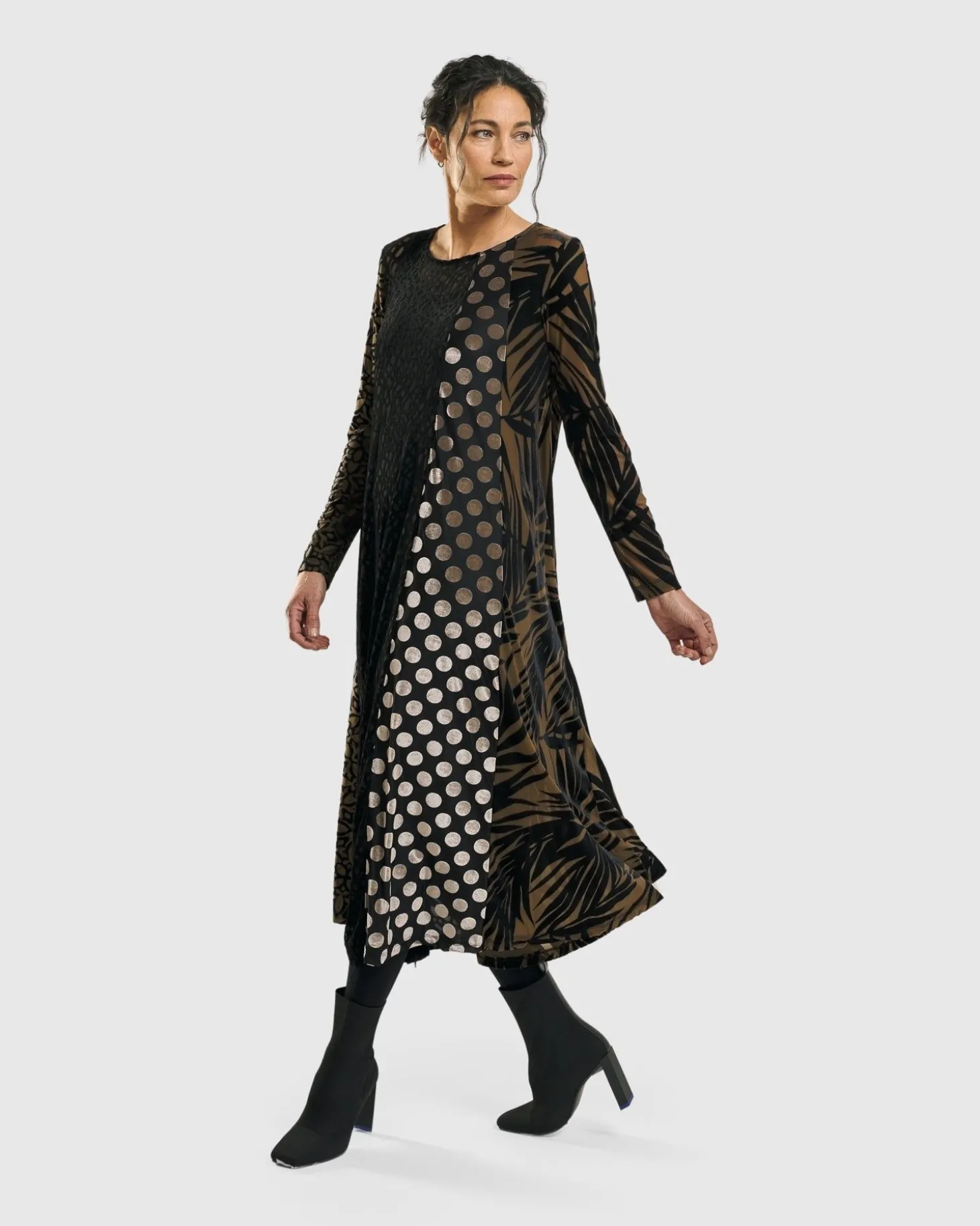 Women Alembika Medallion A-Line Dress, Gold