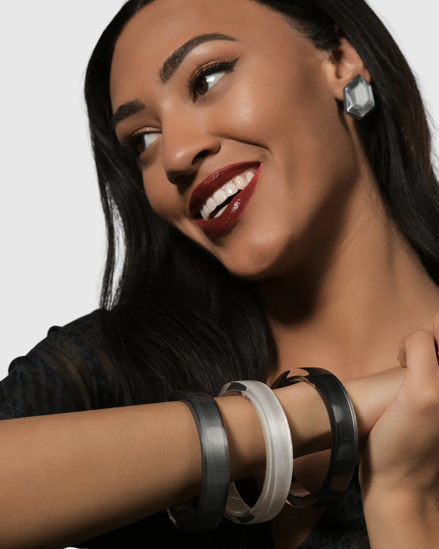 Women Alembika Minimalist Bangle Bracelet, Meteor
