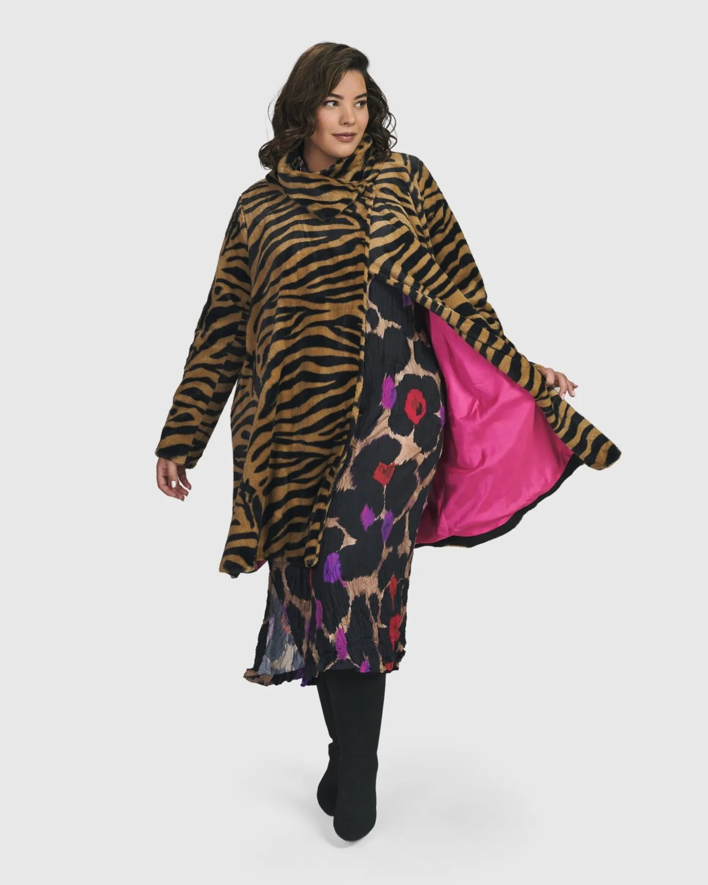 Women Alembika Modern Museum Jacket
