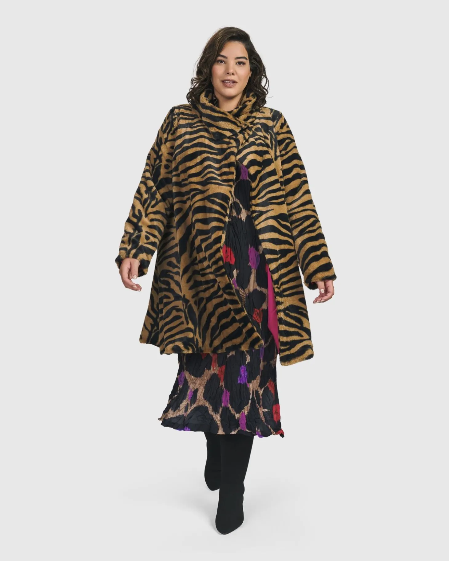 Women Alembika Modern Museum Jacket