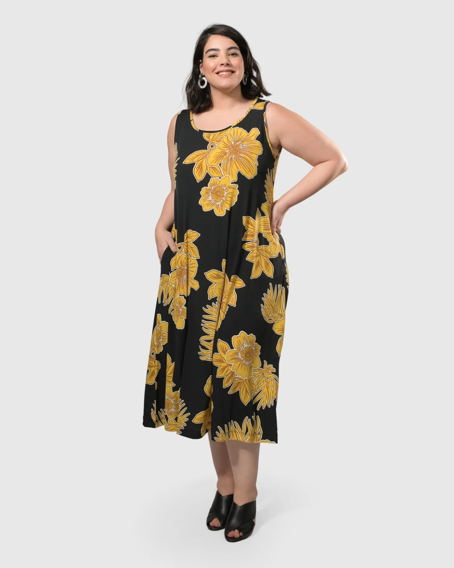 Women Alembika Molokai Sleeveless Swing Maxi Dress, Gold