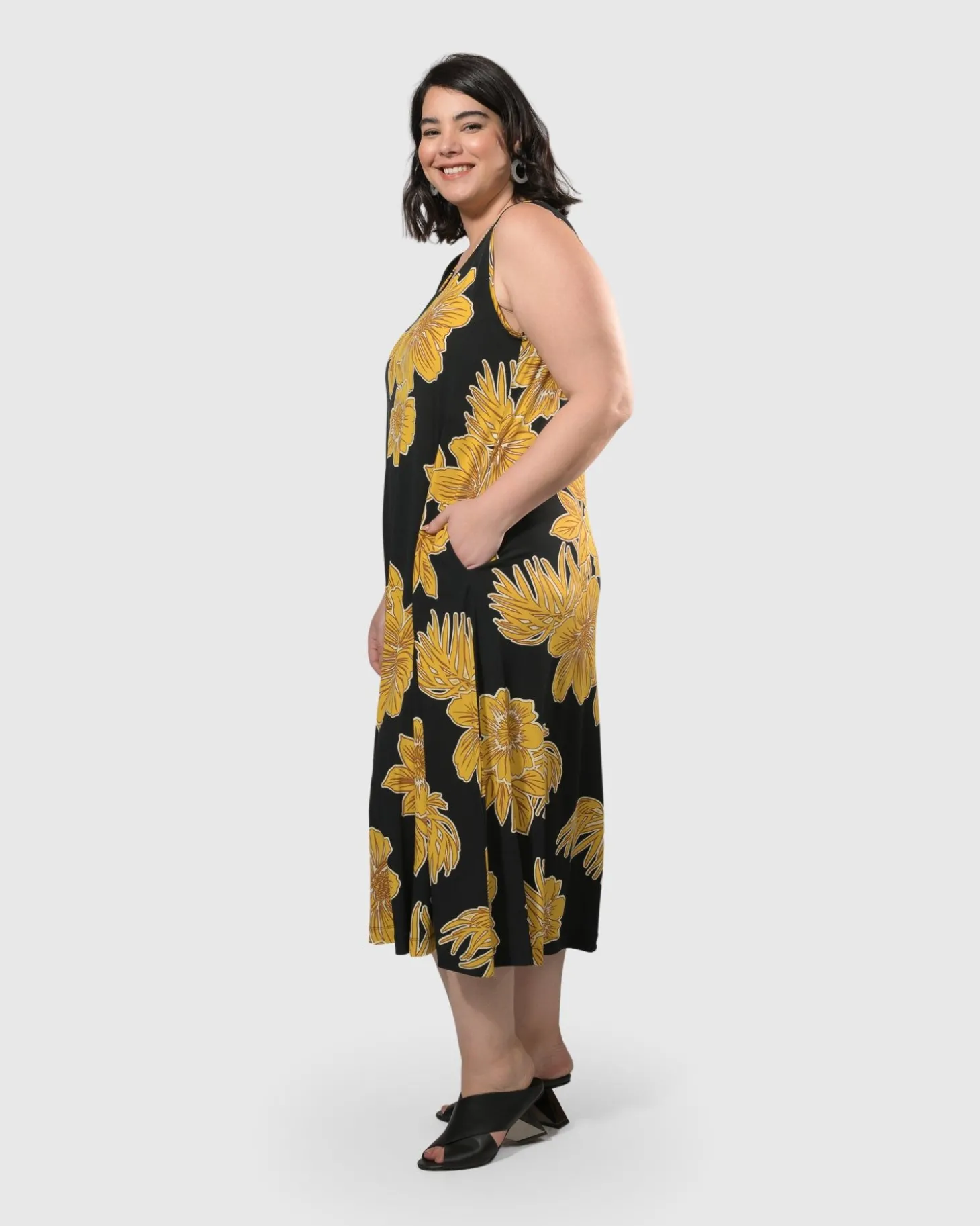 Women Alembika Molokai Sleeveless Swing Maxi Dress, Gold