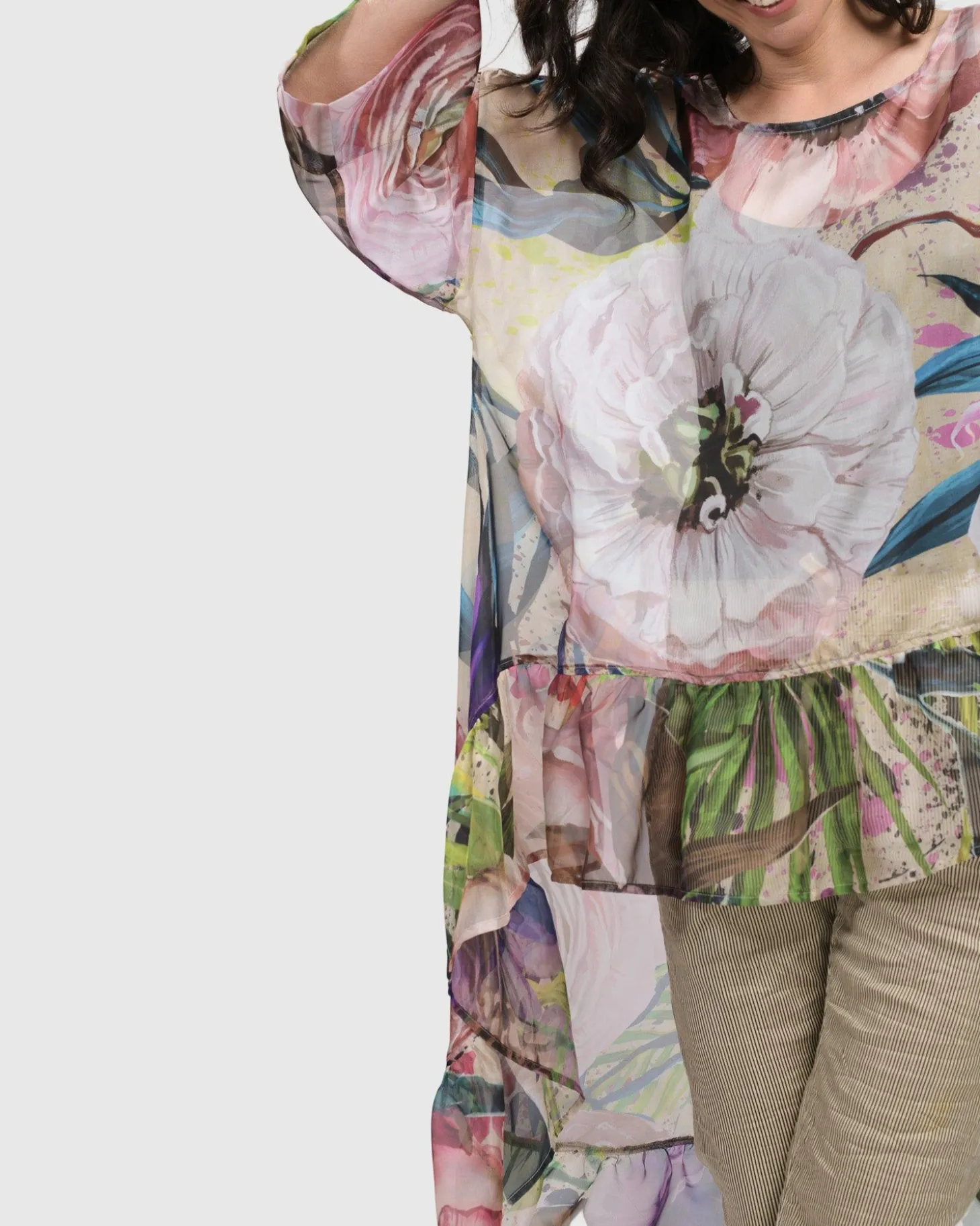 Women Alembika Moonflower Hi Lo Tunic Top, Bouquet