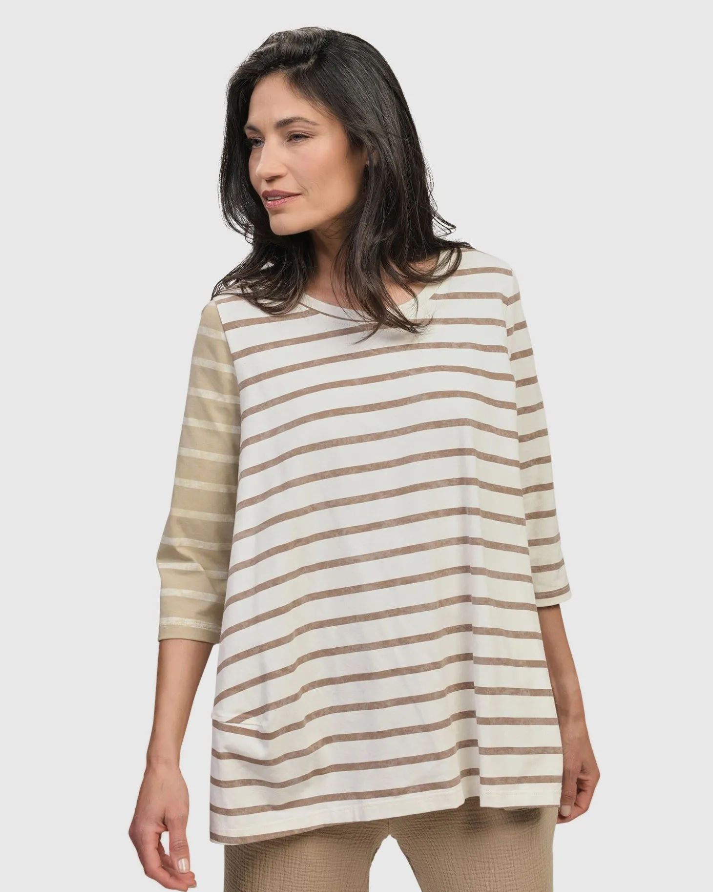 Women Alembika Oasis Bell Top, Cream