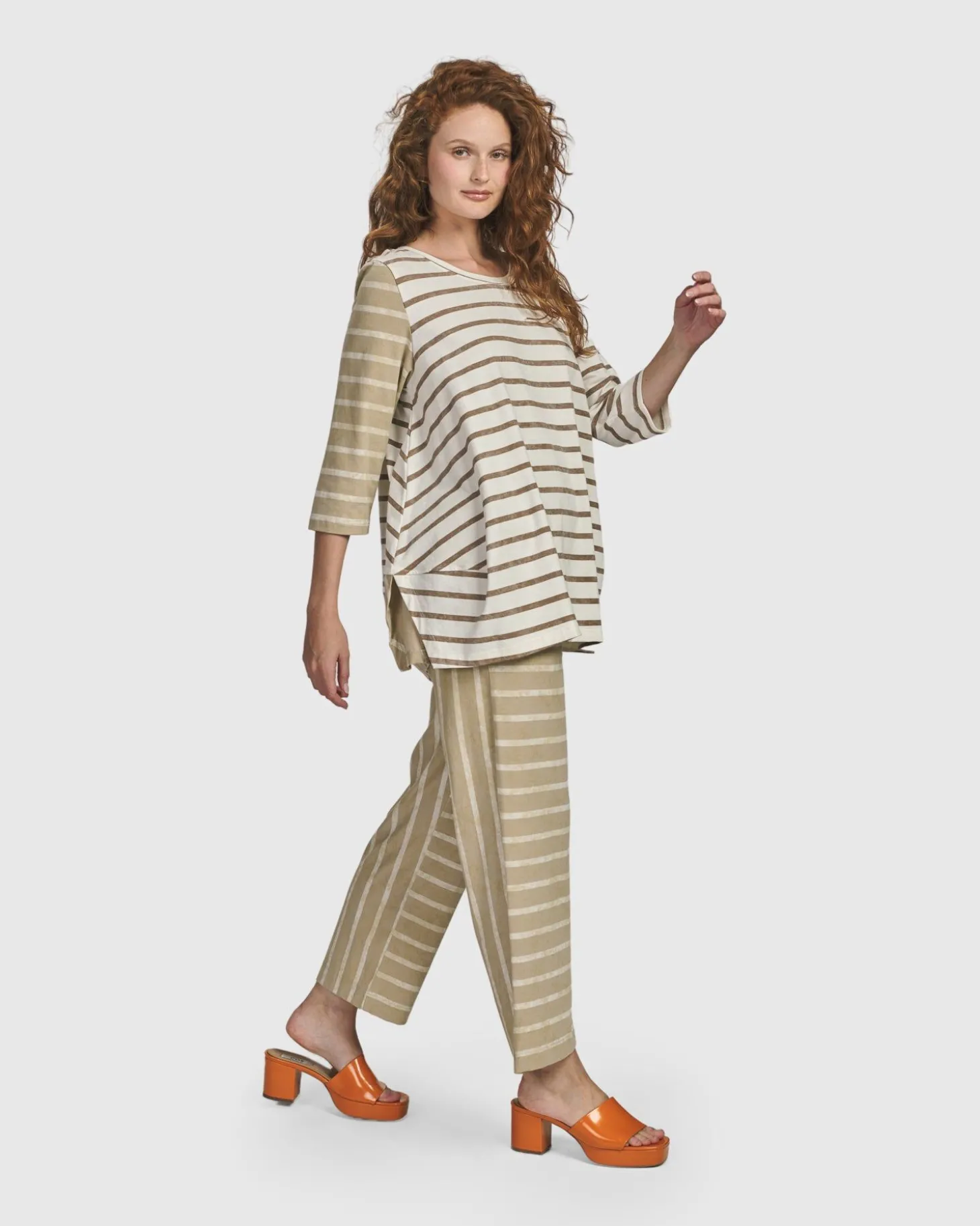 Women Alembika Oasis Bell Top, Cream