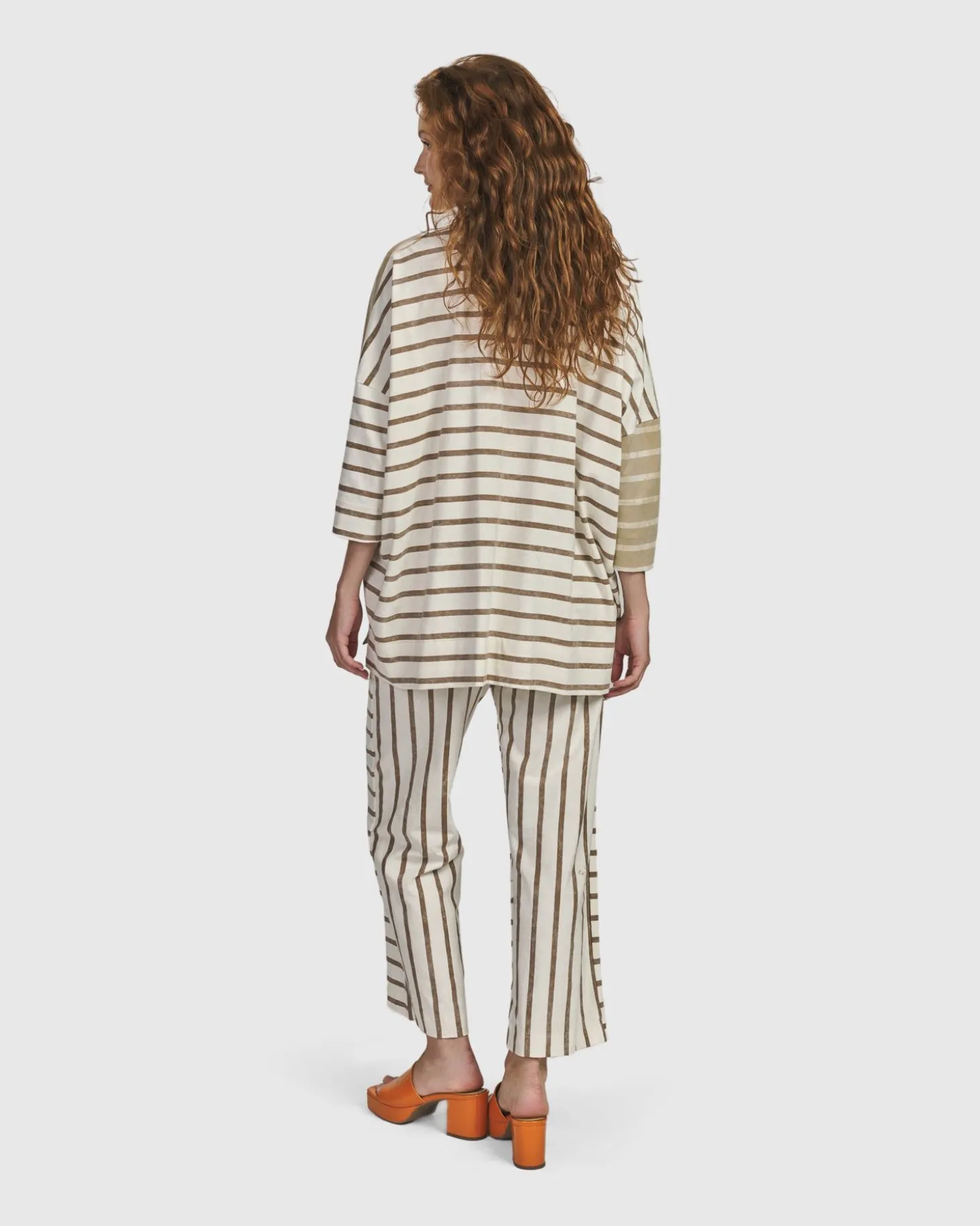 Women Alembika Oasis Oversized Cardigan, Tan