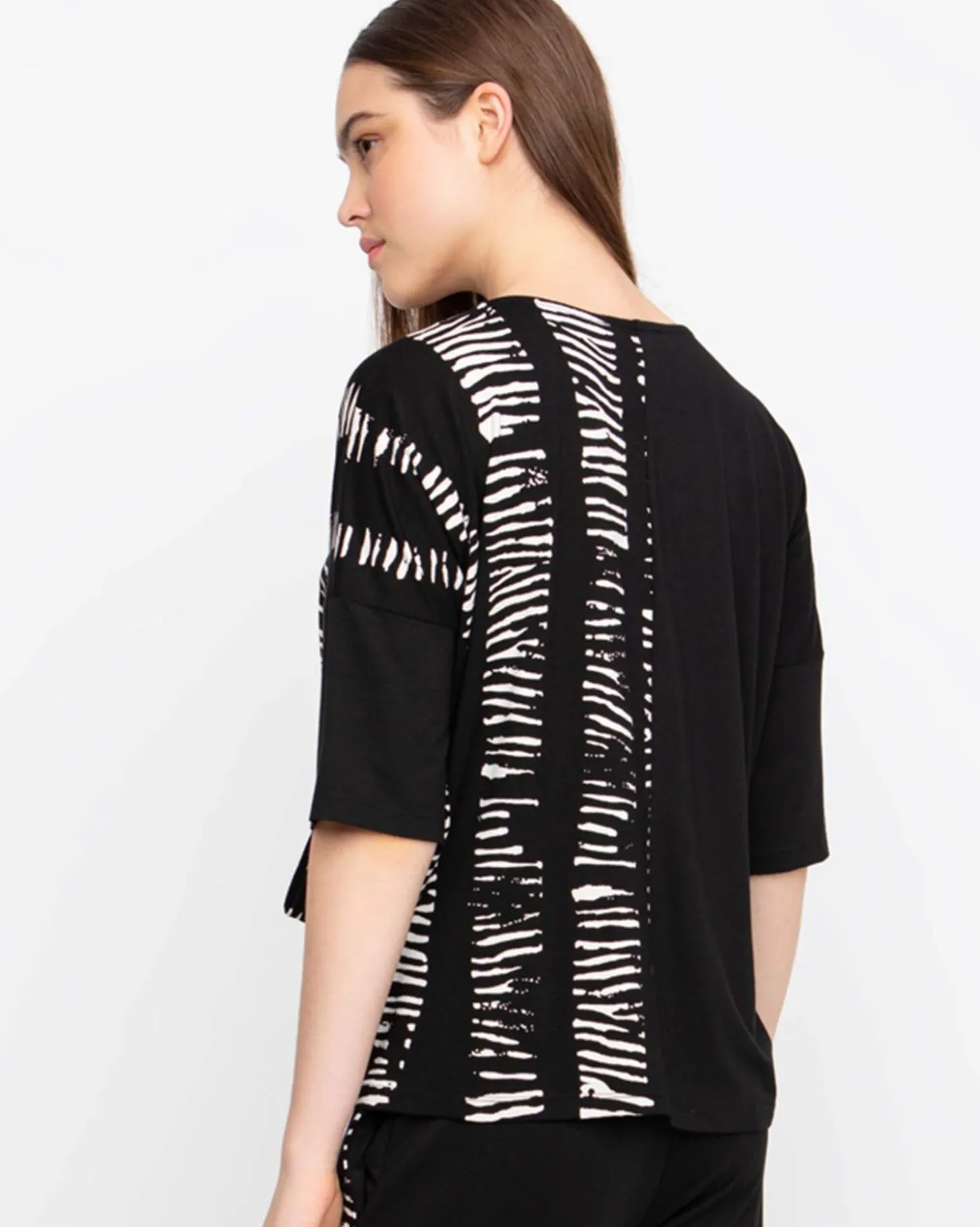 Women Alembika Ozai N Ku Bliss V-Neck Top, Black