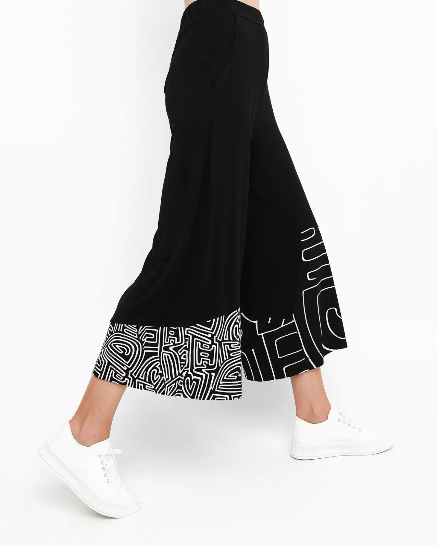 Women Alembika Ozai N Ku Daydream Lounge Pants, Mitos