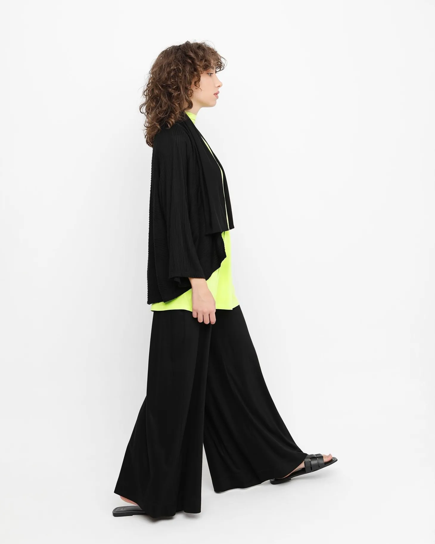 Women Alembika Ozai N Ku Drape Neck Cardigan, Black