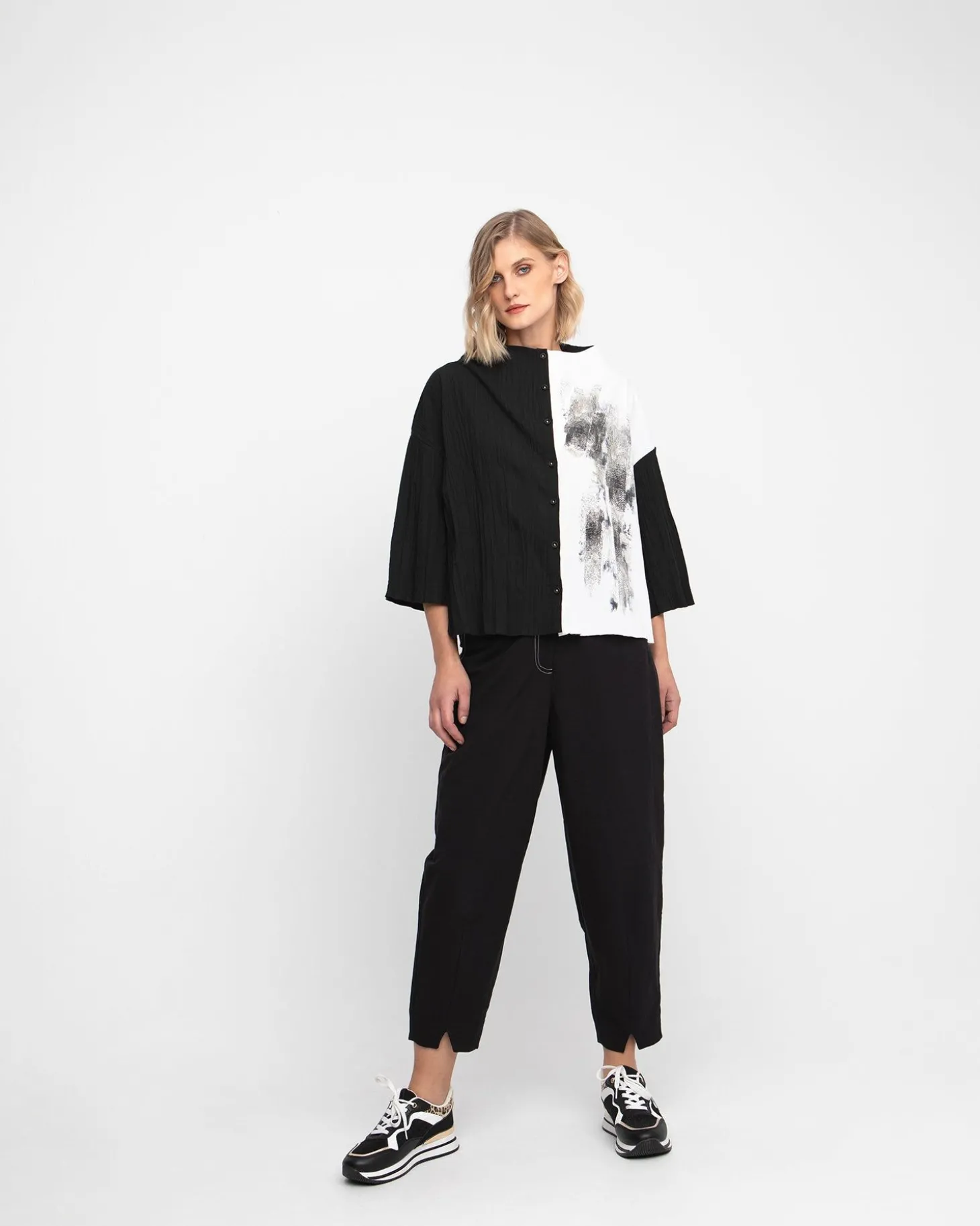 Women Alembika Ozai N Ku Duo Funnel Top, Black