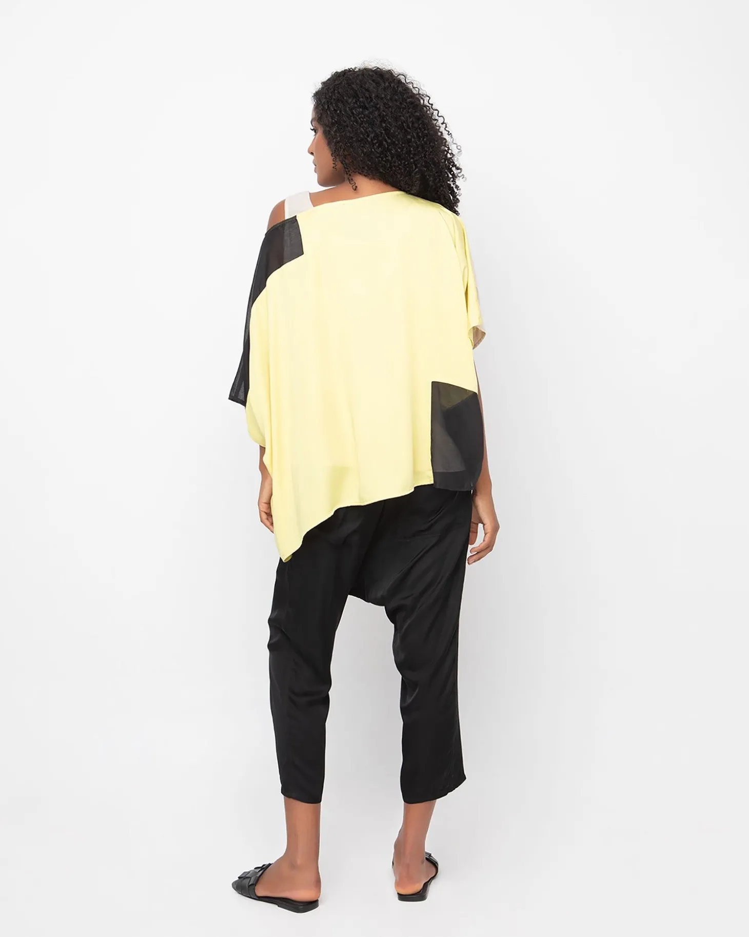 Women Alembika Ozai N Ku Gossamer Top, Boa