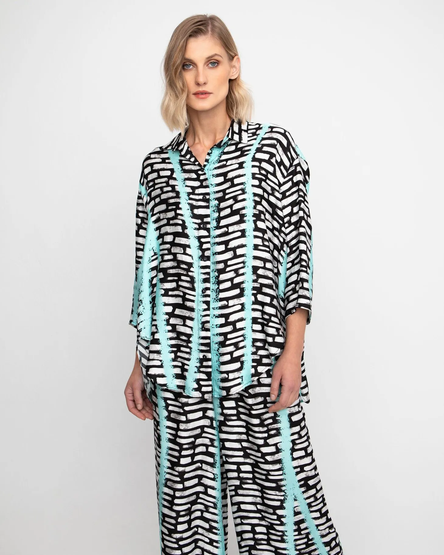 Women Alembika Ozai N Ku Helen Button Down Shirt, Jet Blue