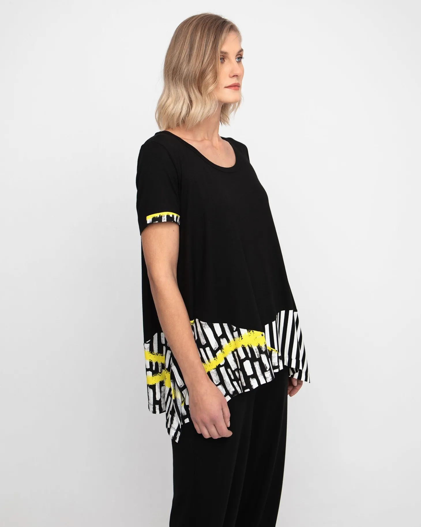 Women Alembika Ozai N Ku Jazzy Tee, Star Yellow