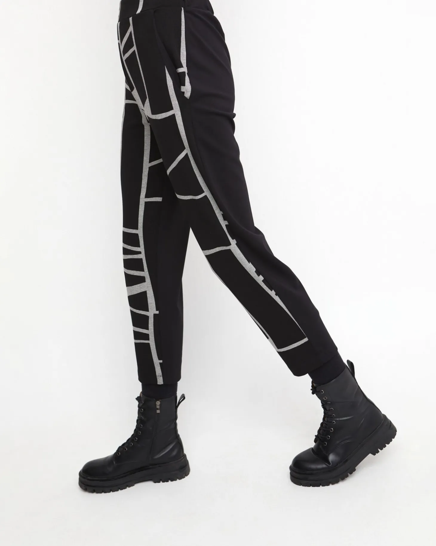 Women Alembika Ozai N Ku Nocturne Boxy Pants, Piano