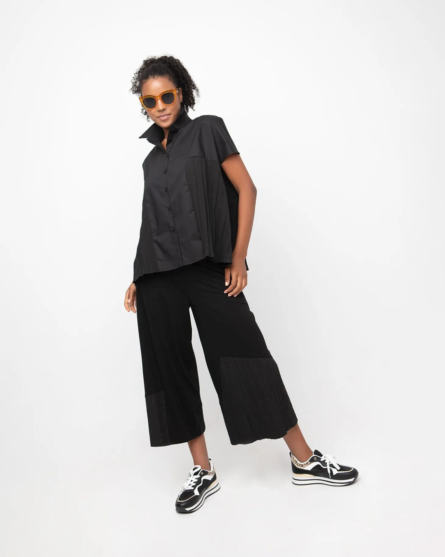 Women Alembika Ozai N Ku Pleated Lounge Pants, Black