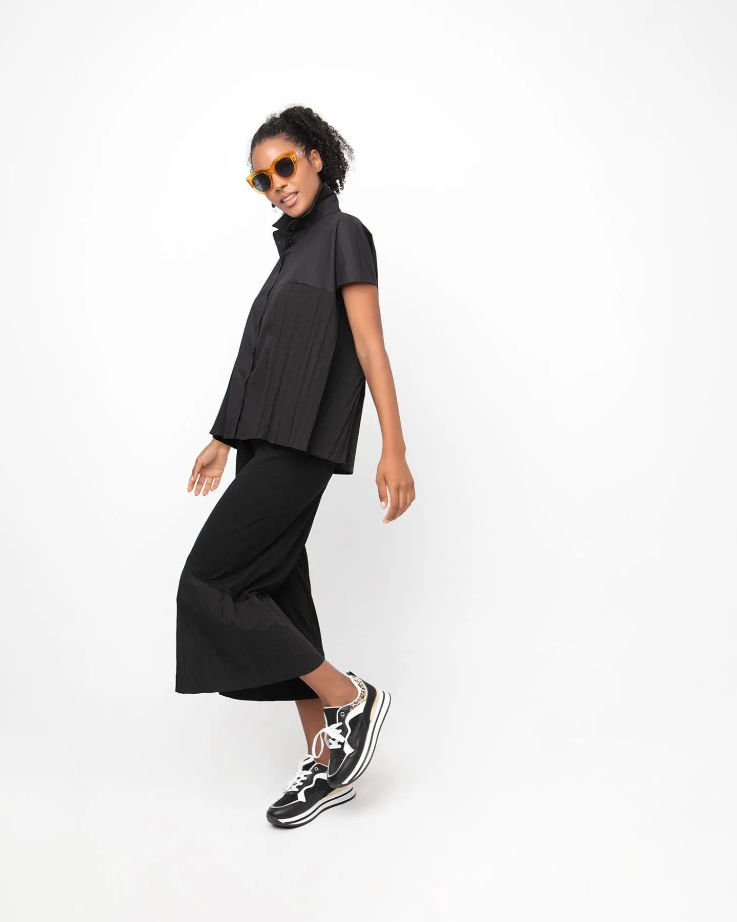 Women Alembika Ozai N Ku Pleated Lounge Pants, Black