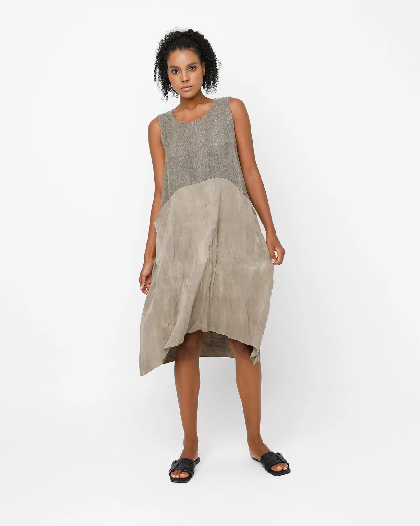 Women Alembika Ozai N Ku Sandstone Dress, Sahara