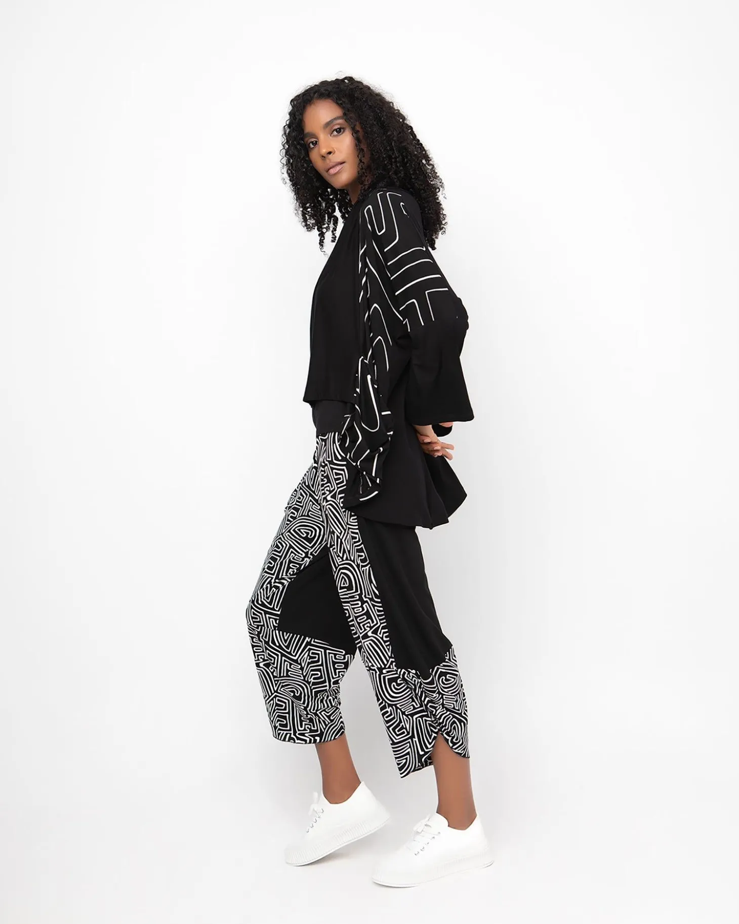 Women Alembika Ozai N Ku Ultimate Zigzag Pants, Twister