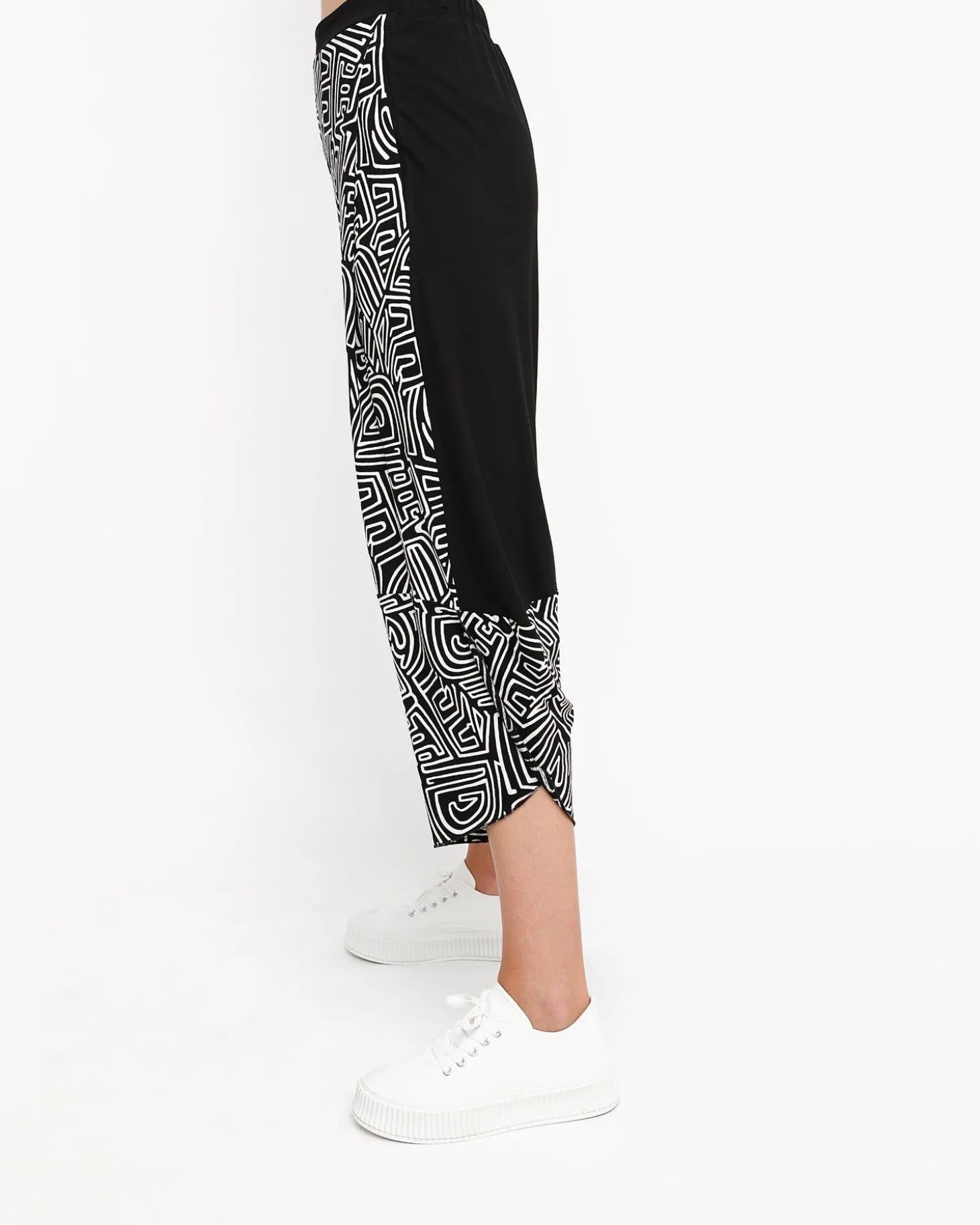 Women Alembika Ozai N Ku Ultimate Zigzag Pants, Twister