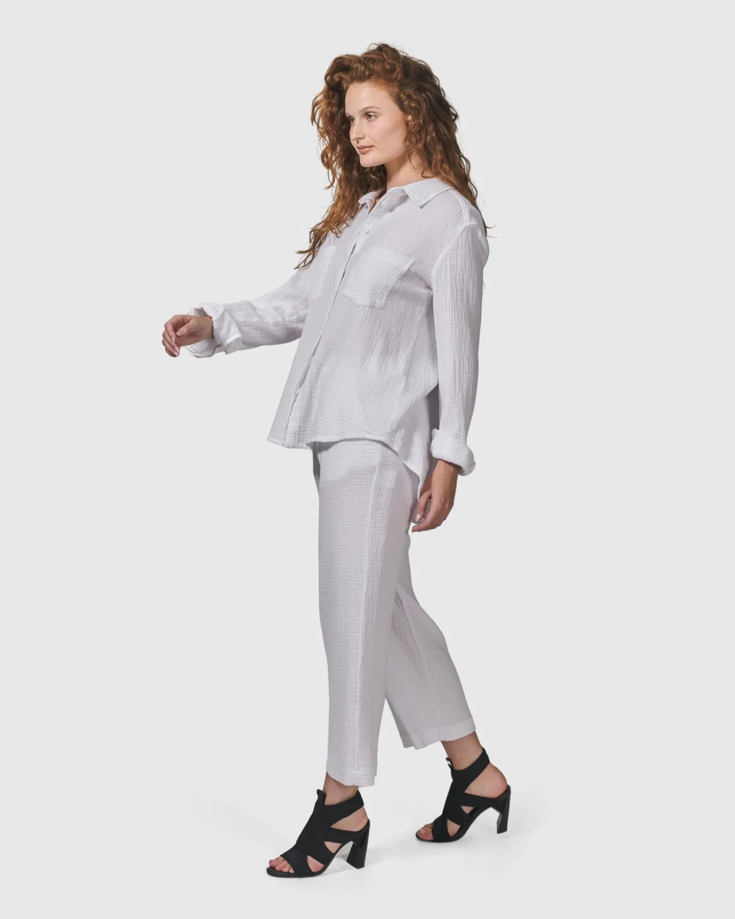 Women Alembika Recreation Button Down Top, White