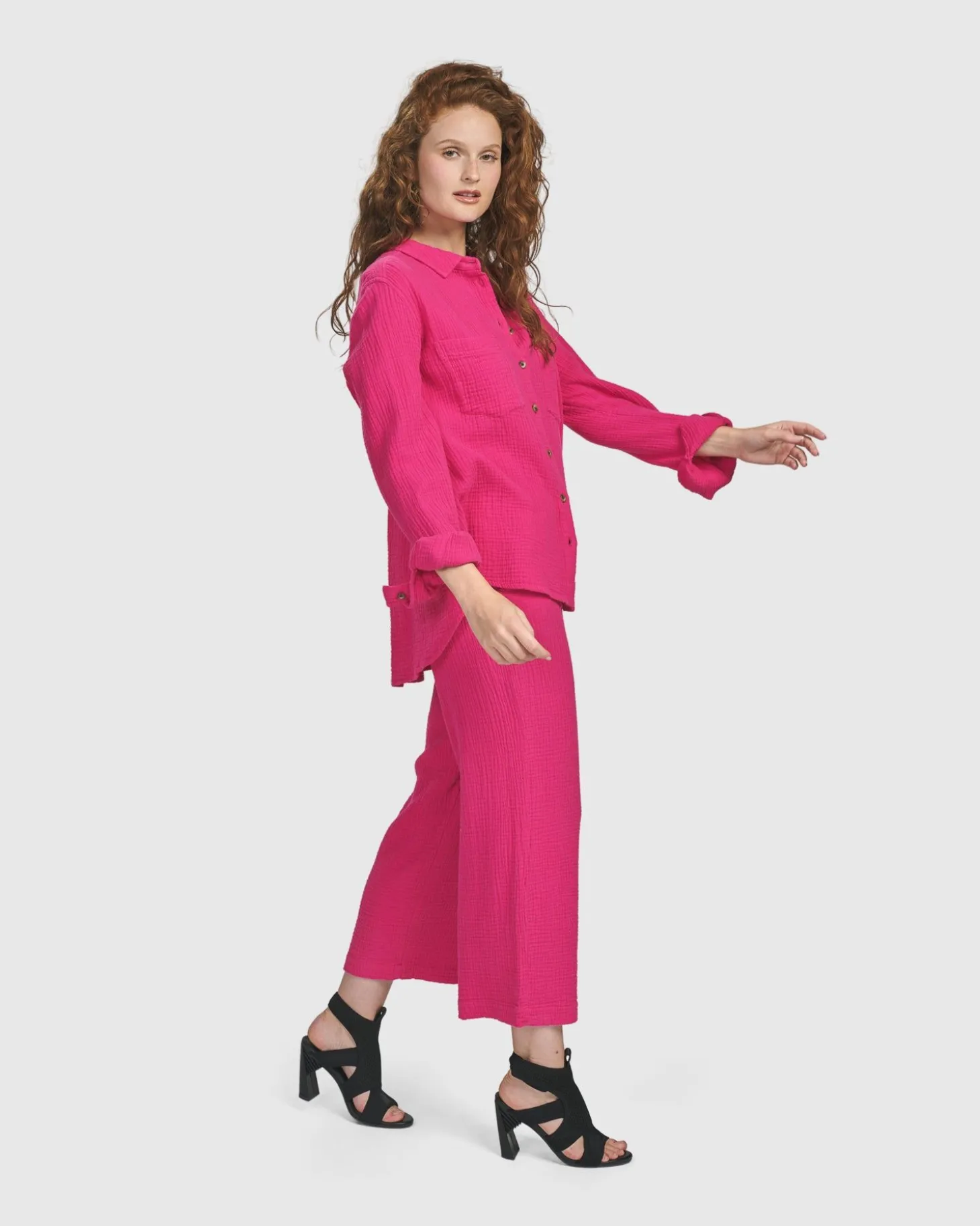 Women Alembika Recreation Button Down Top, Fuchsia