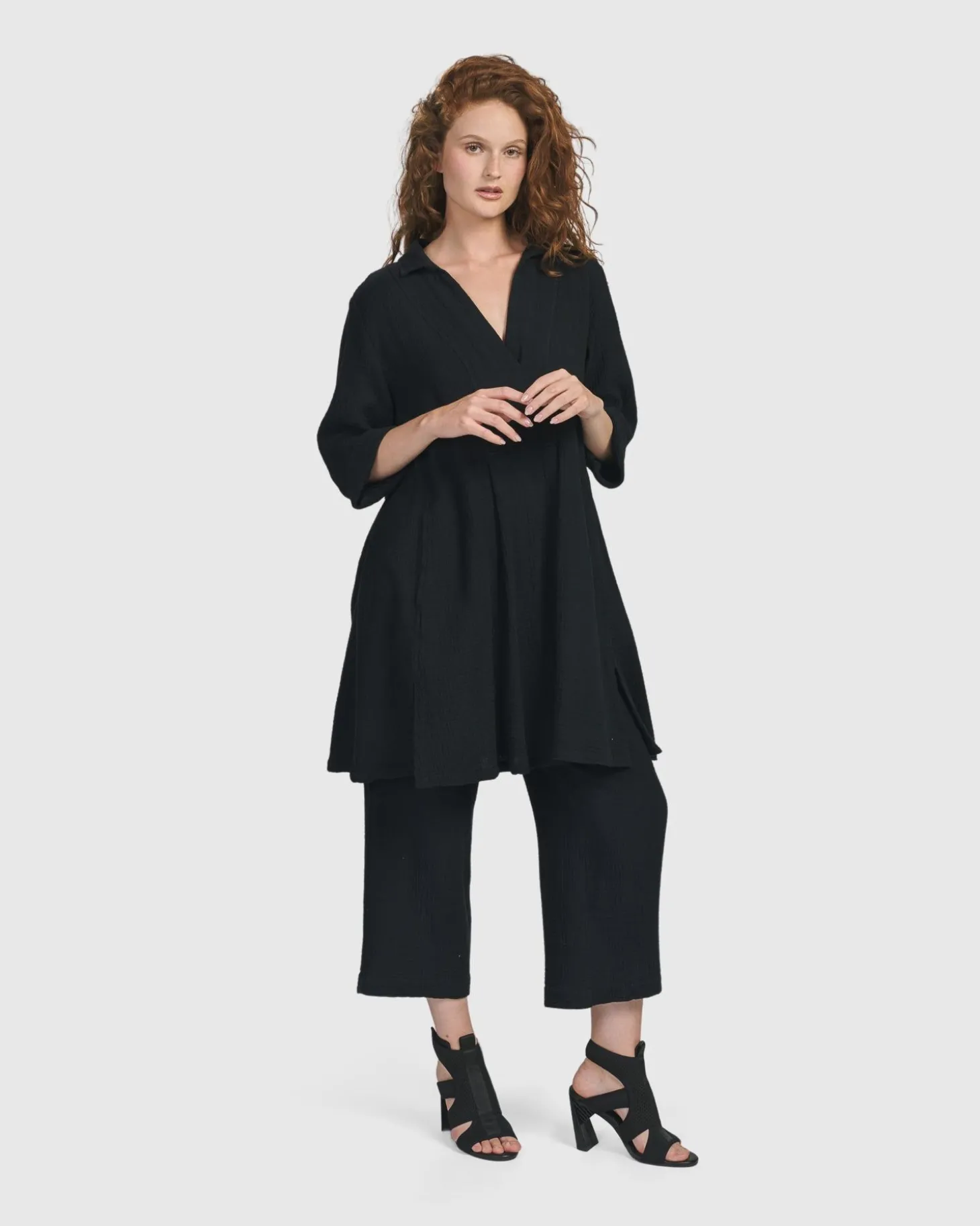 Women Alembika Recreation Tunic Top, Black
