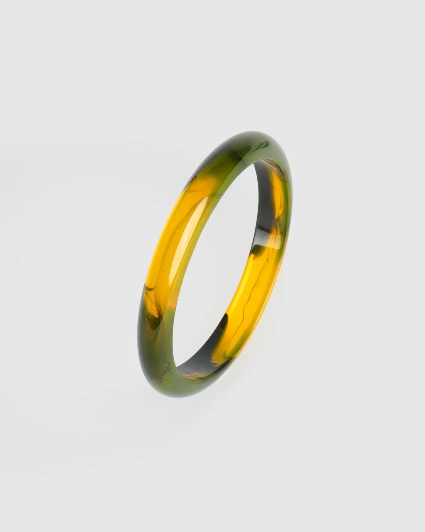 Women Alembika Rounded Bangle Bracelet, Tiger